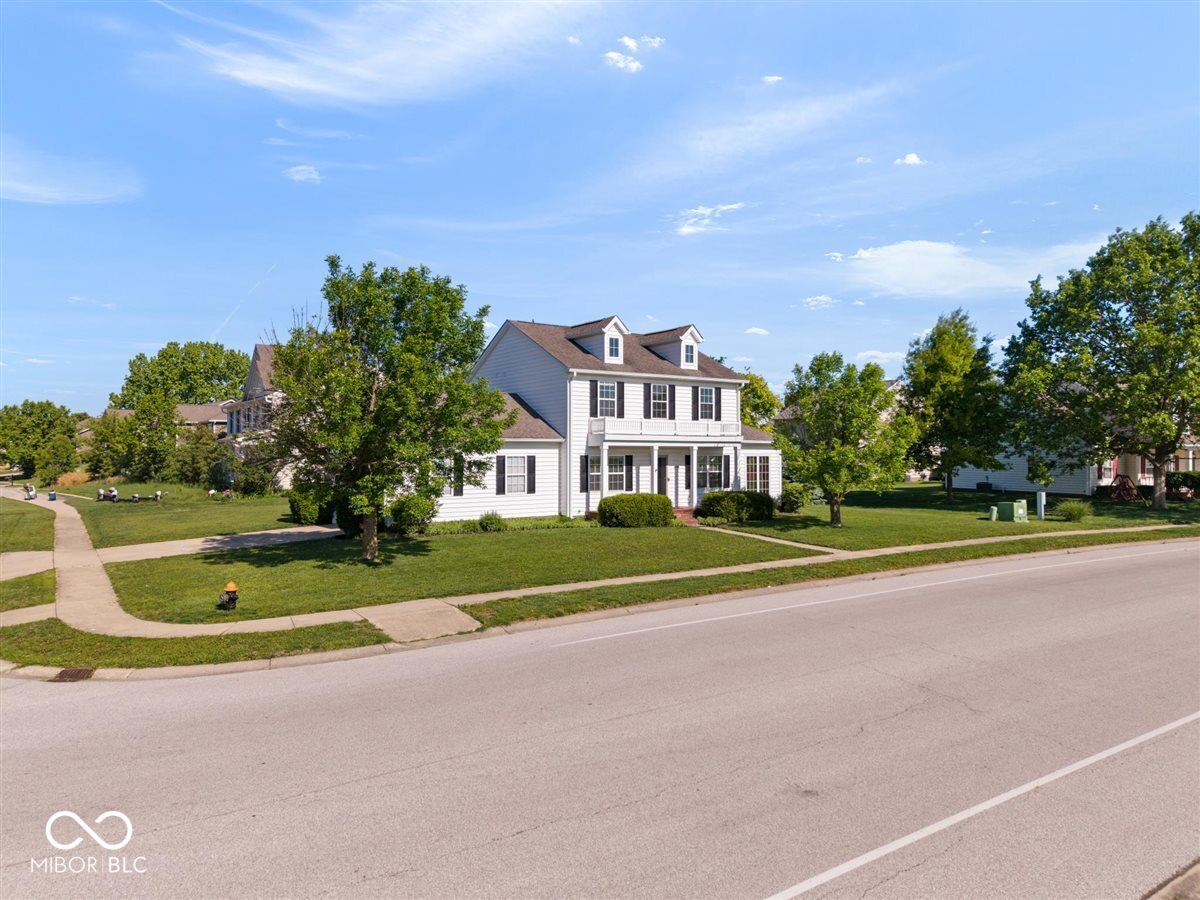 6580 Coal Bluff Court, Camby, IN, 46113 photo 4 of 41