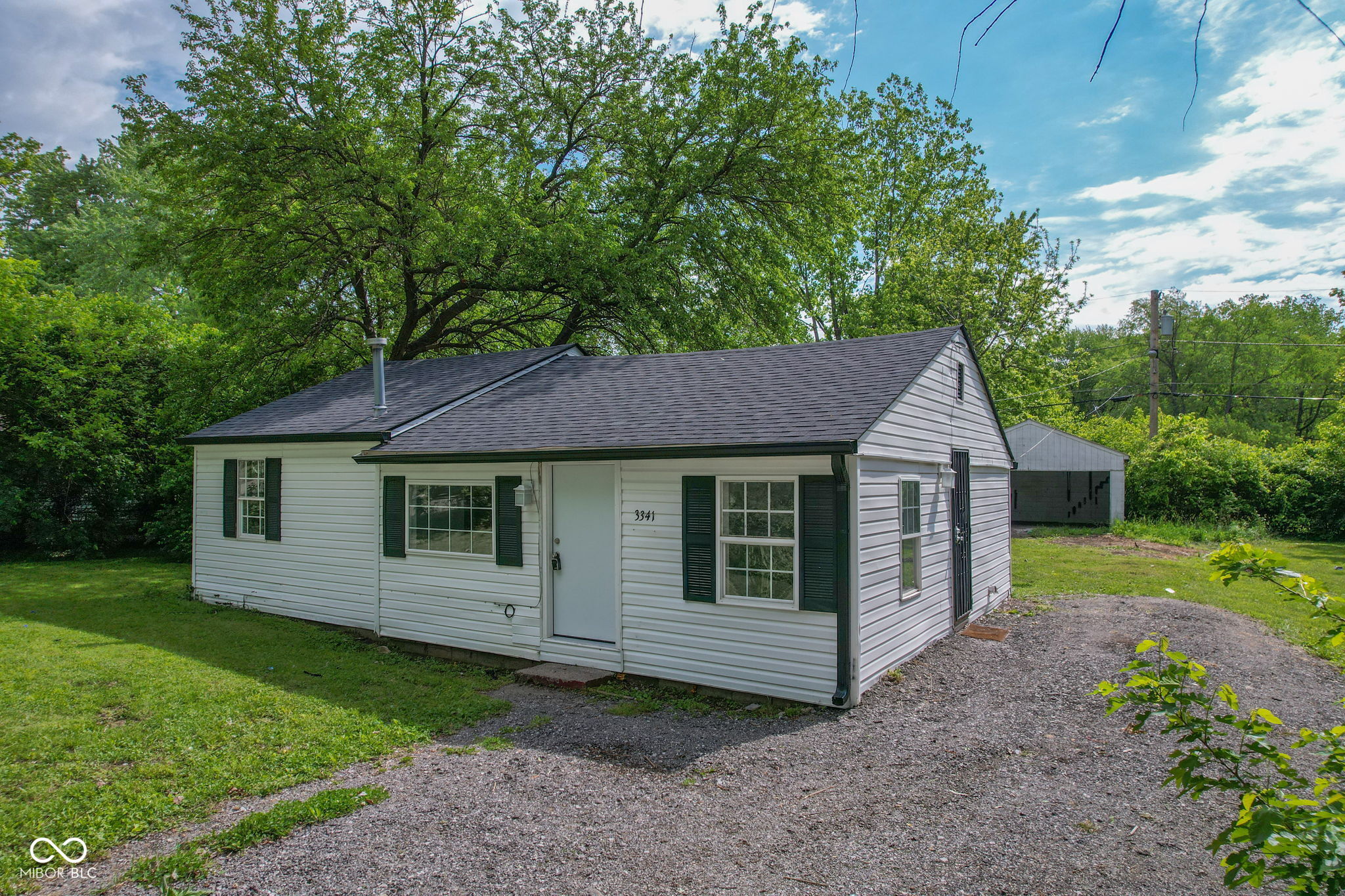 3341 N Downey Avenue, Indianapolis, IN, 46218 photo 4 of 42