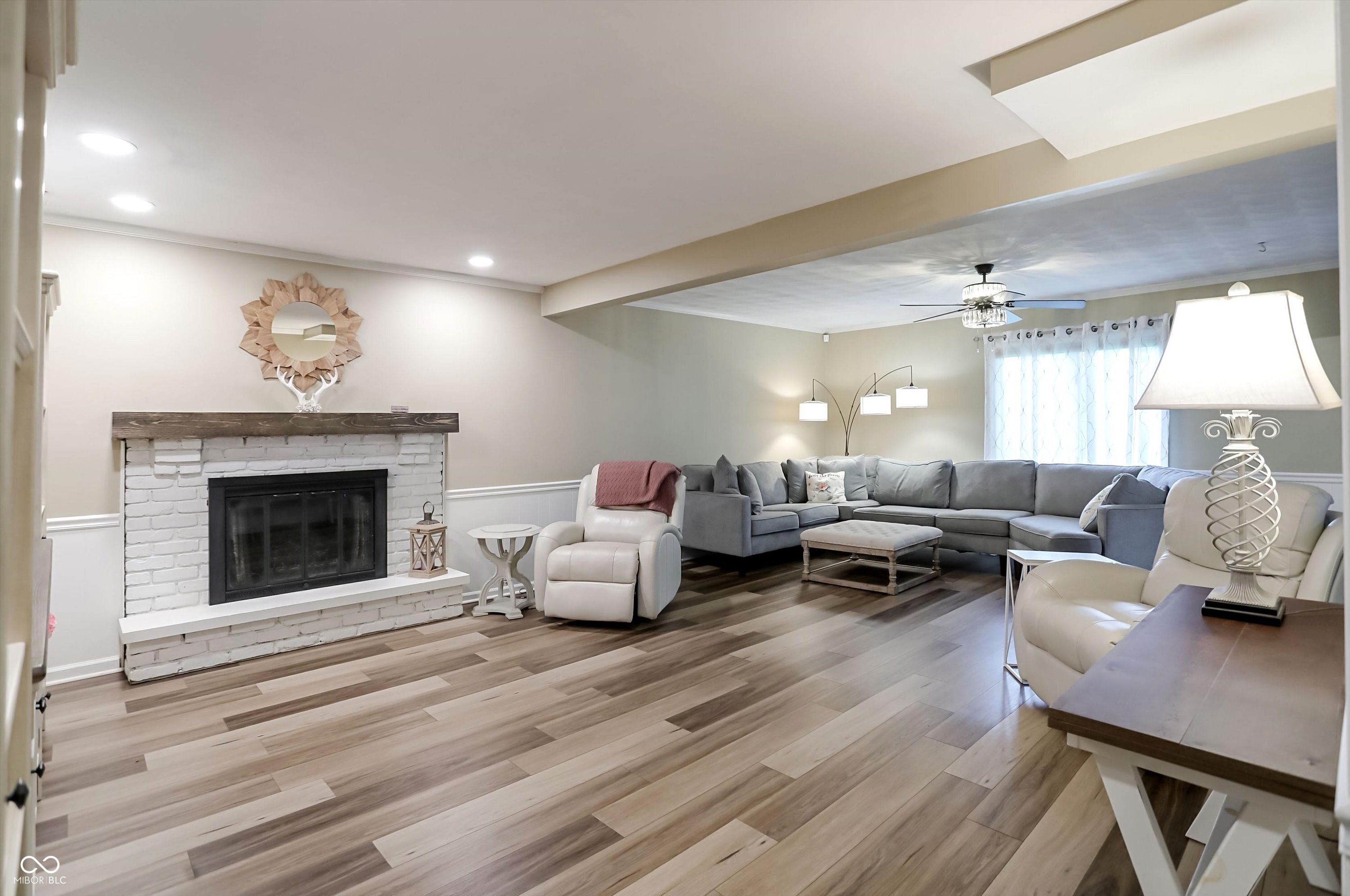 7633 Singleton Street, Indianapolis, IN, 46227 photo 4 of 39