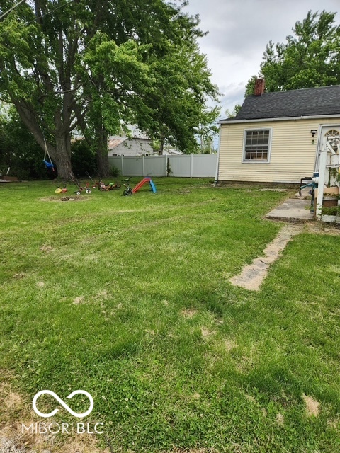 306 N Fulton Street, Parker City, IN, 47368 photo 4 of 16