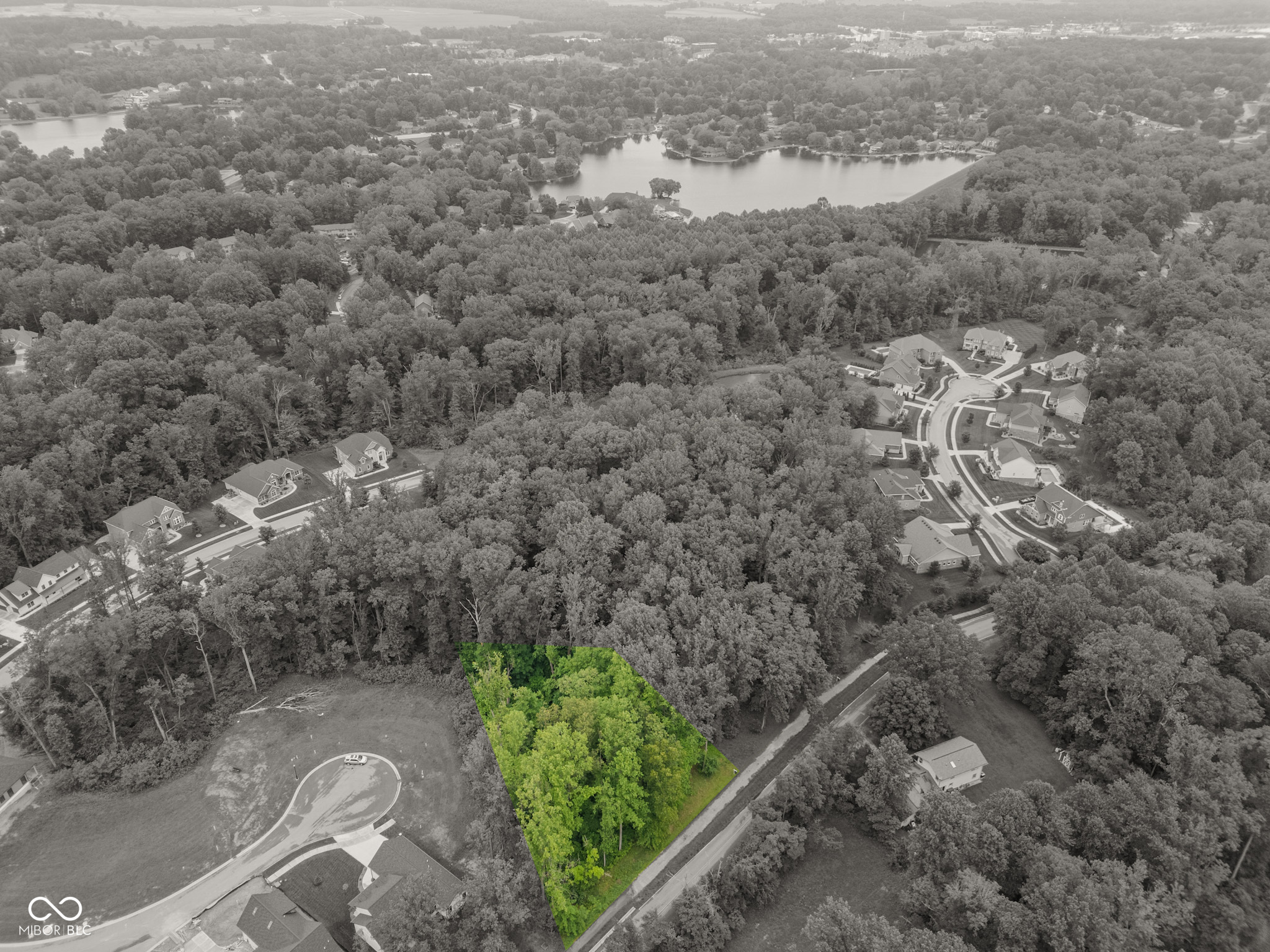 01 Carr Hill Road, Columbus, IN, 47201 photo 4 of 22