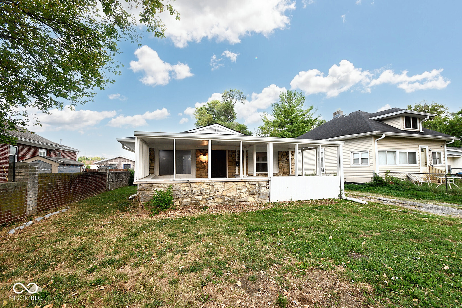2943 Hillside Avenue, Indianapolis, IN, 46218 photo 4 of 21