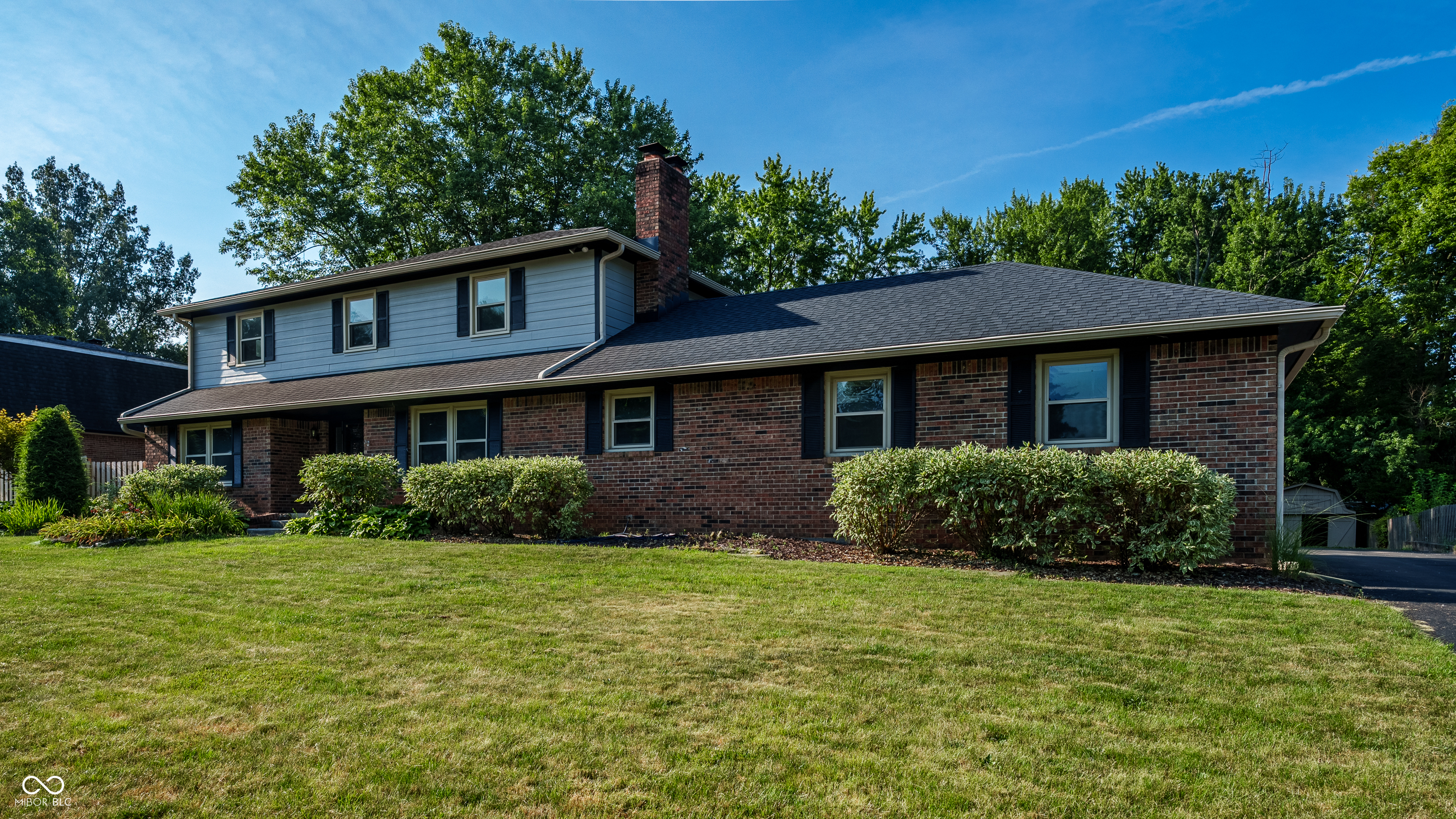 7313 Highburry Drive, Indianapolis, IN, 46256 photo 4 of 48