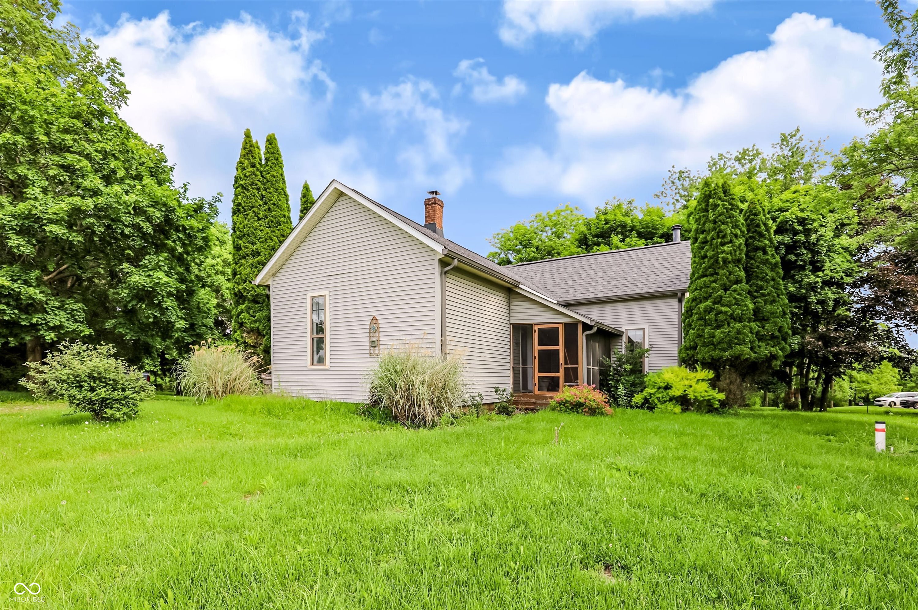 9702 E 375 S, Zionsville, IN, 46077 photo 4 of 12
