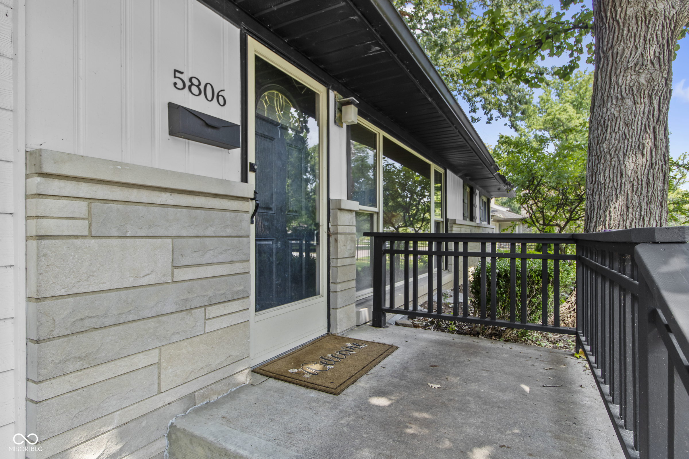 5806 N Rural Street, Indianapolis, IN, 46220 photo 4 of 71