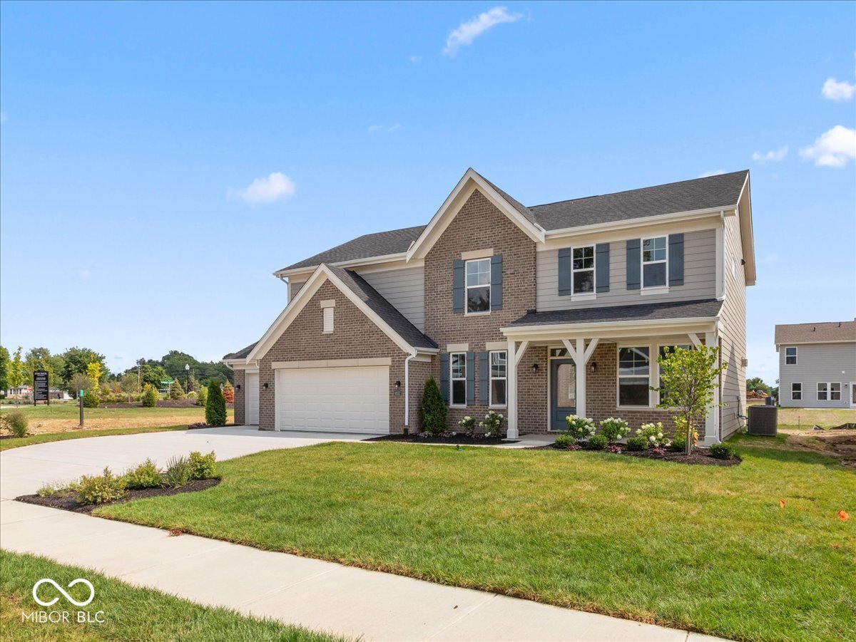 9557 Hemingway Drive, Indianapolis, IN, 46239 photo 4 of 41