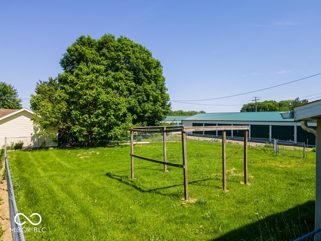503 S 1st Street, Van Buren, IN, 46991 photo 4 of 28