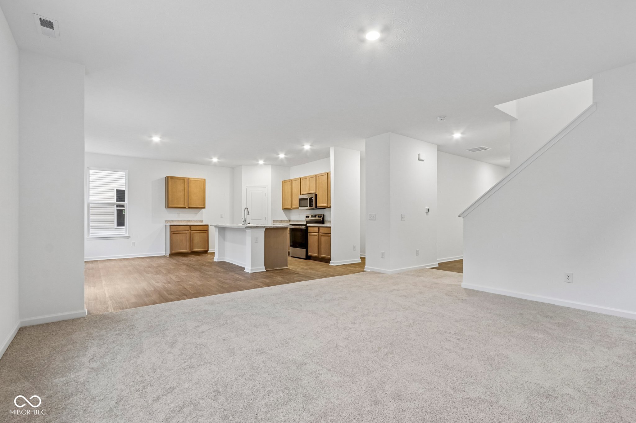 2054 Black Oak Drive, Shelbyville, IN, 46176 photo 4 of 37