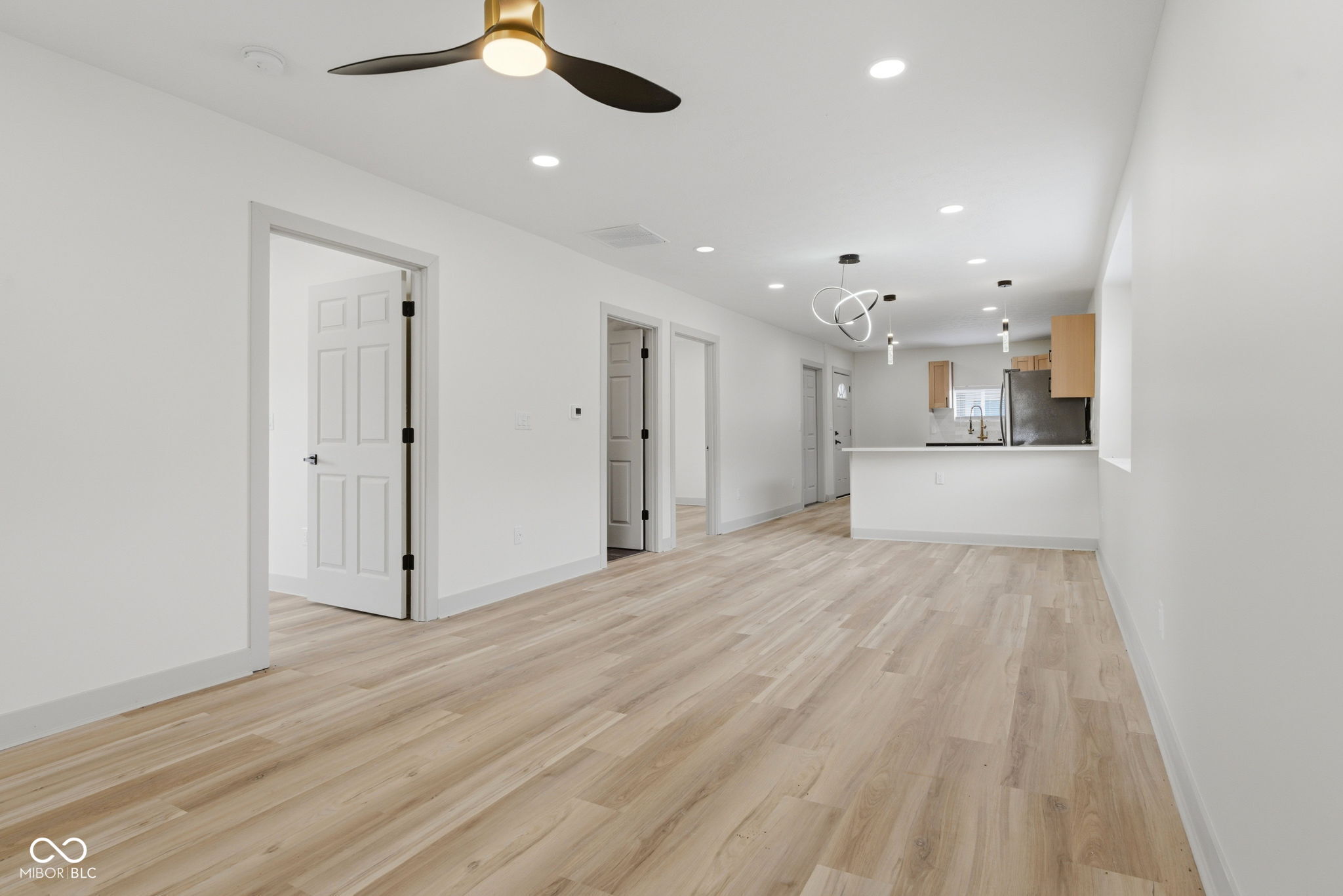 301 Leeds Avenue, Indianapolis, IN, 46201 photo 4 of 25