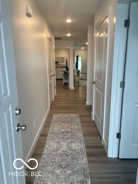 1511 Coen Court, Columbus, IN, 47201 photo 4 of 20