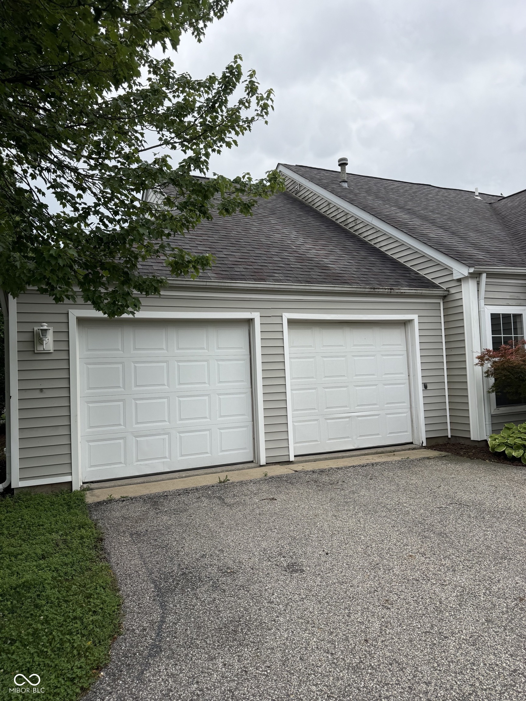 9247 Norris Drive, Hobart, IN, 46342 photo 4 of 33