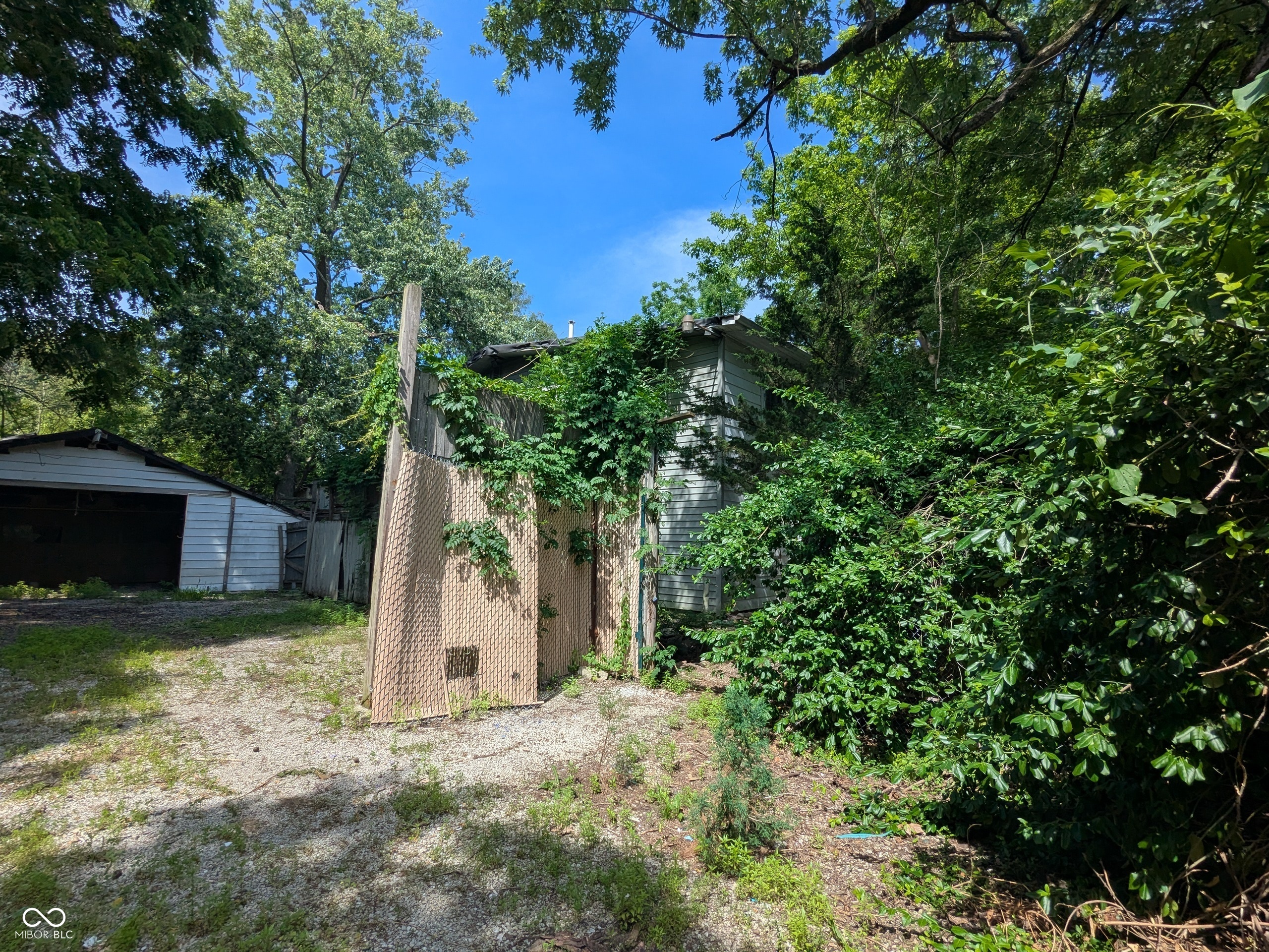 1808 E 68th Street, Indianapolis, IN, 46220 photo 4 of 19