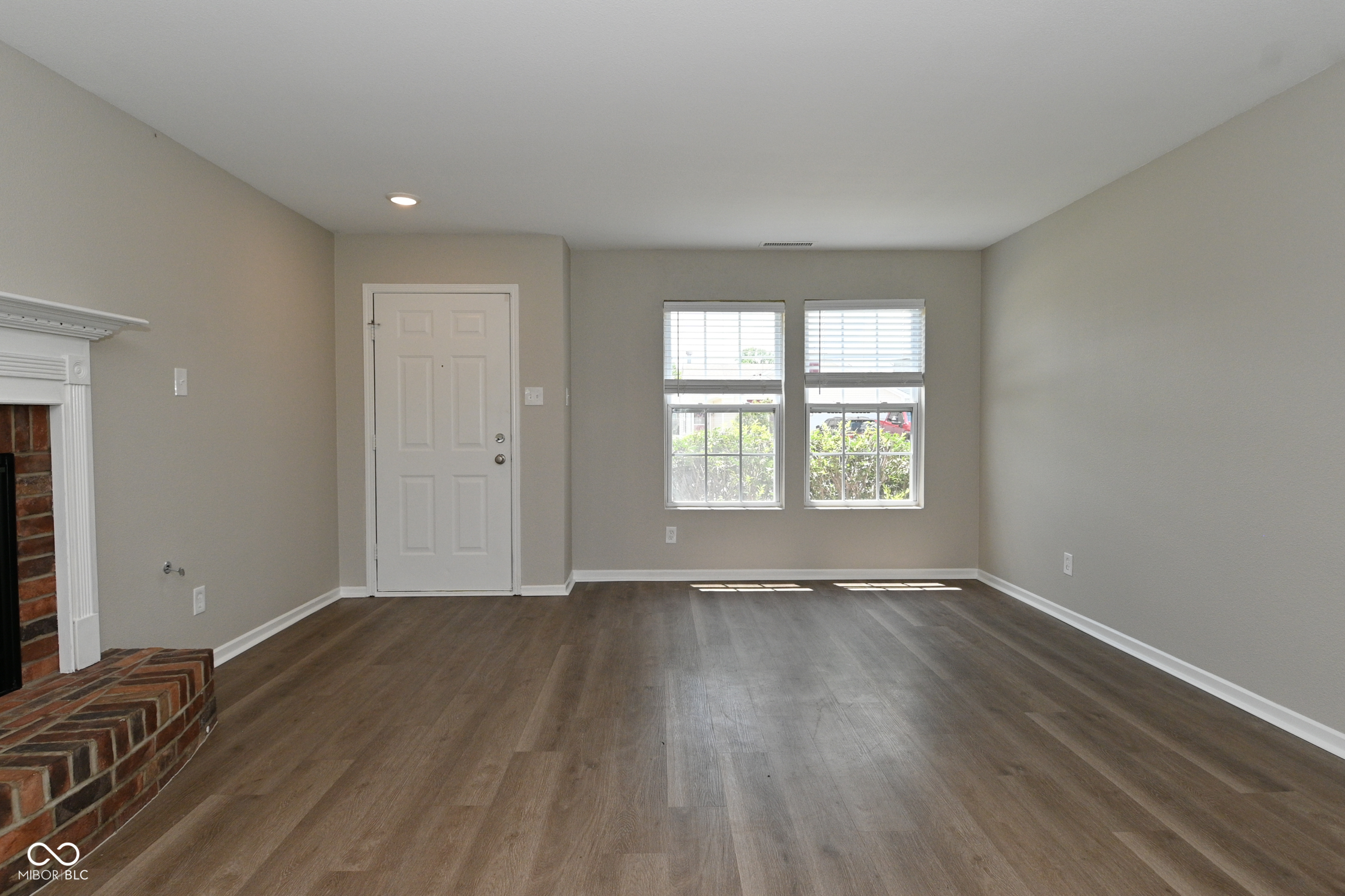 1624 Wagner Drive, Shelbyville, IN, 46176 photo 4 of 33
