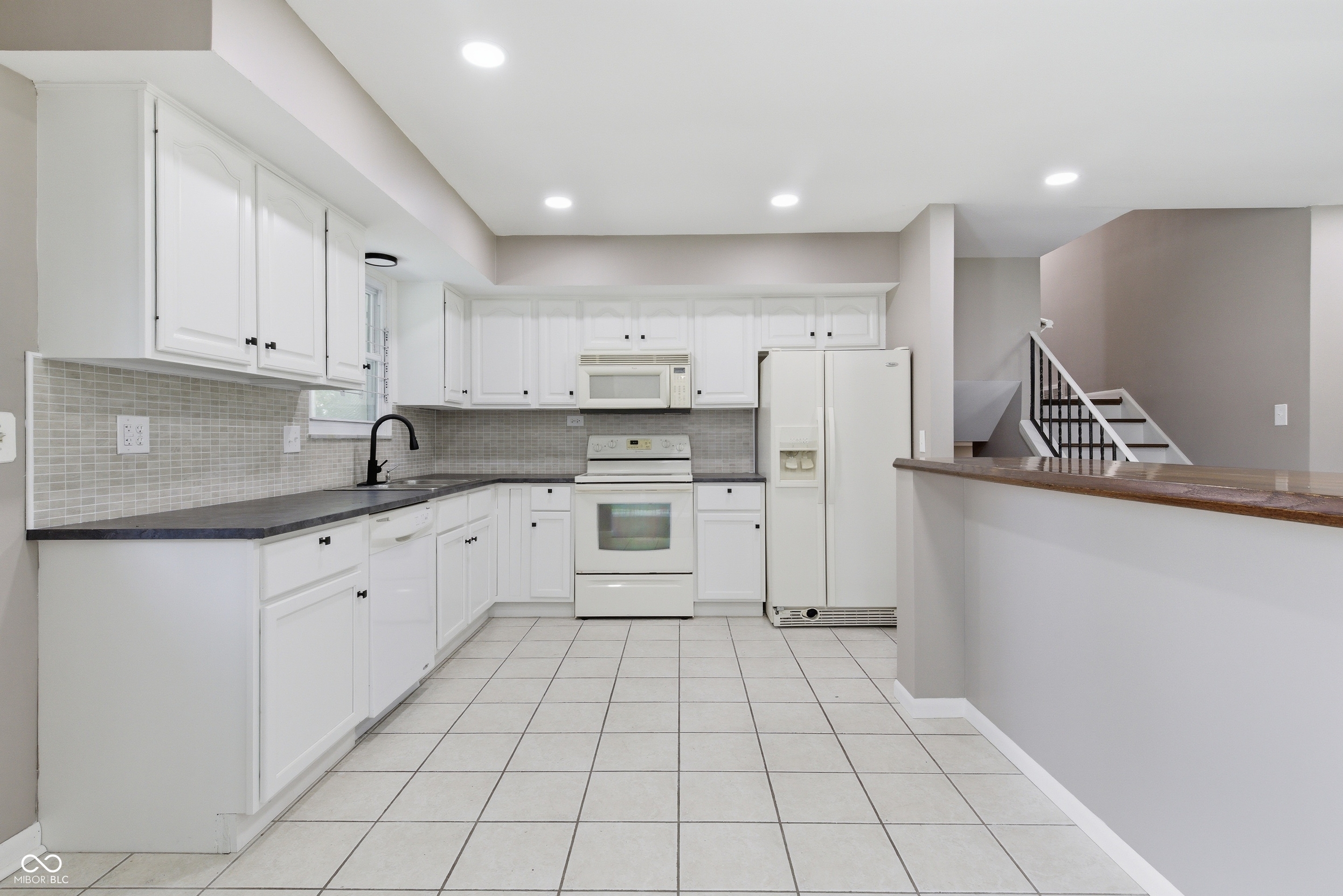 6333 E 56th Street, Indianapolis, IN, 46226 photo 4 of 23