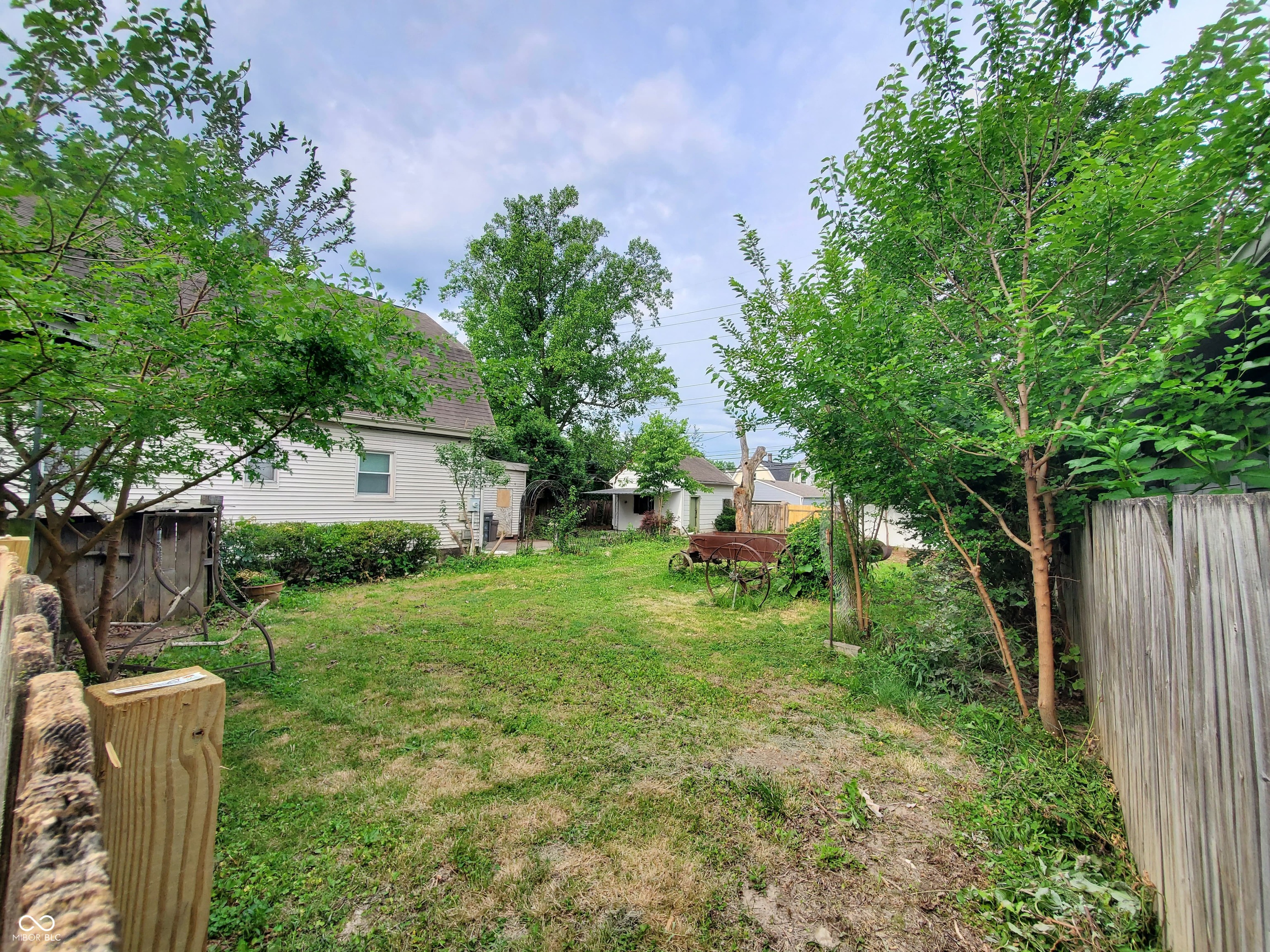 126 N Drexel Avenue, Indianapolis, IN, 46201 photo 4 of 25