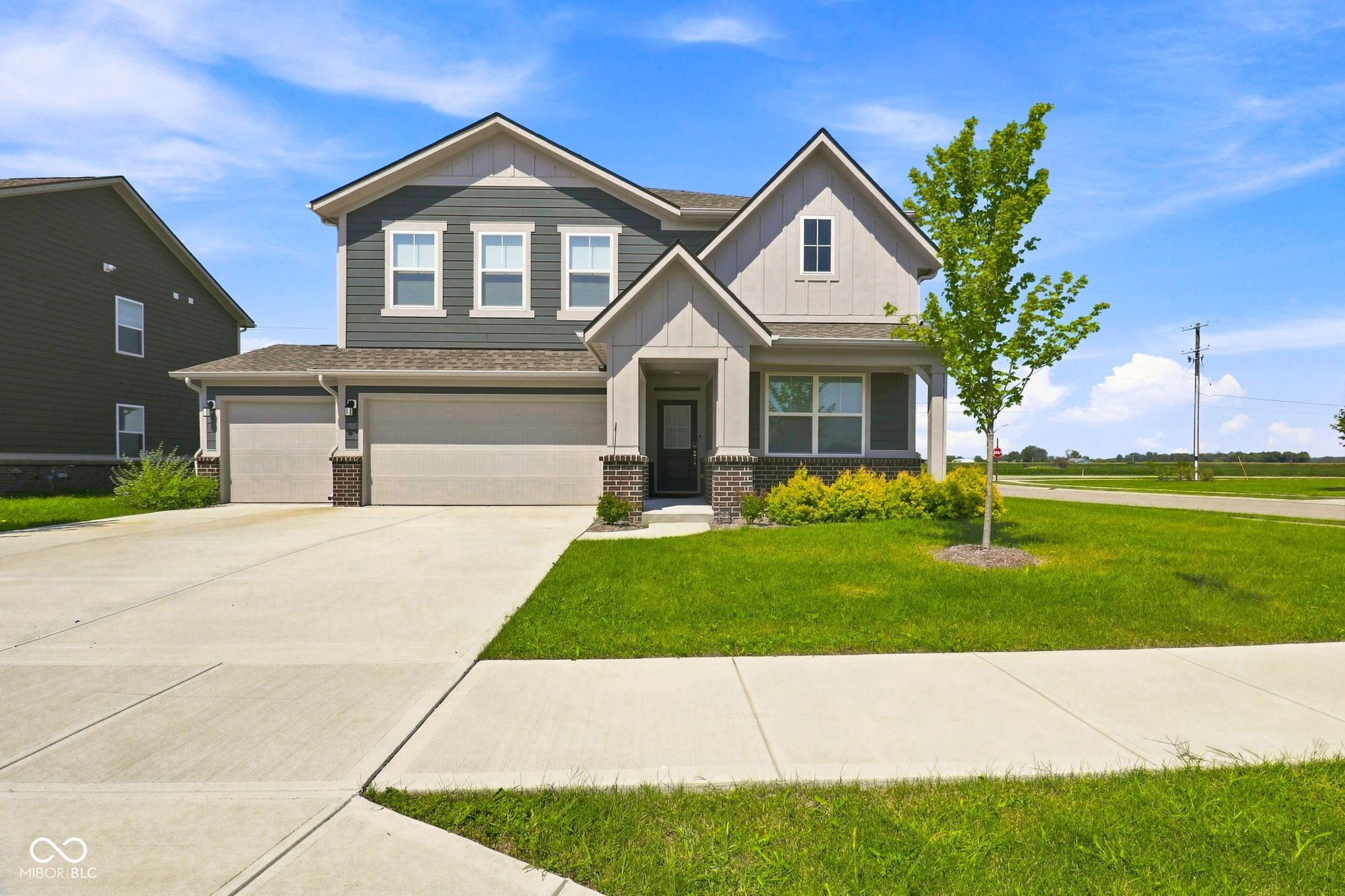 6778 Sugar Creek Lane, Whitestown, IN, 46075 photo 4 of 59