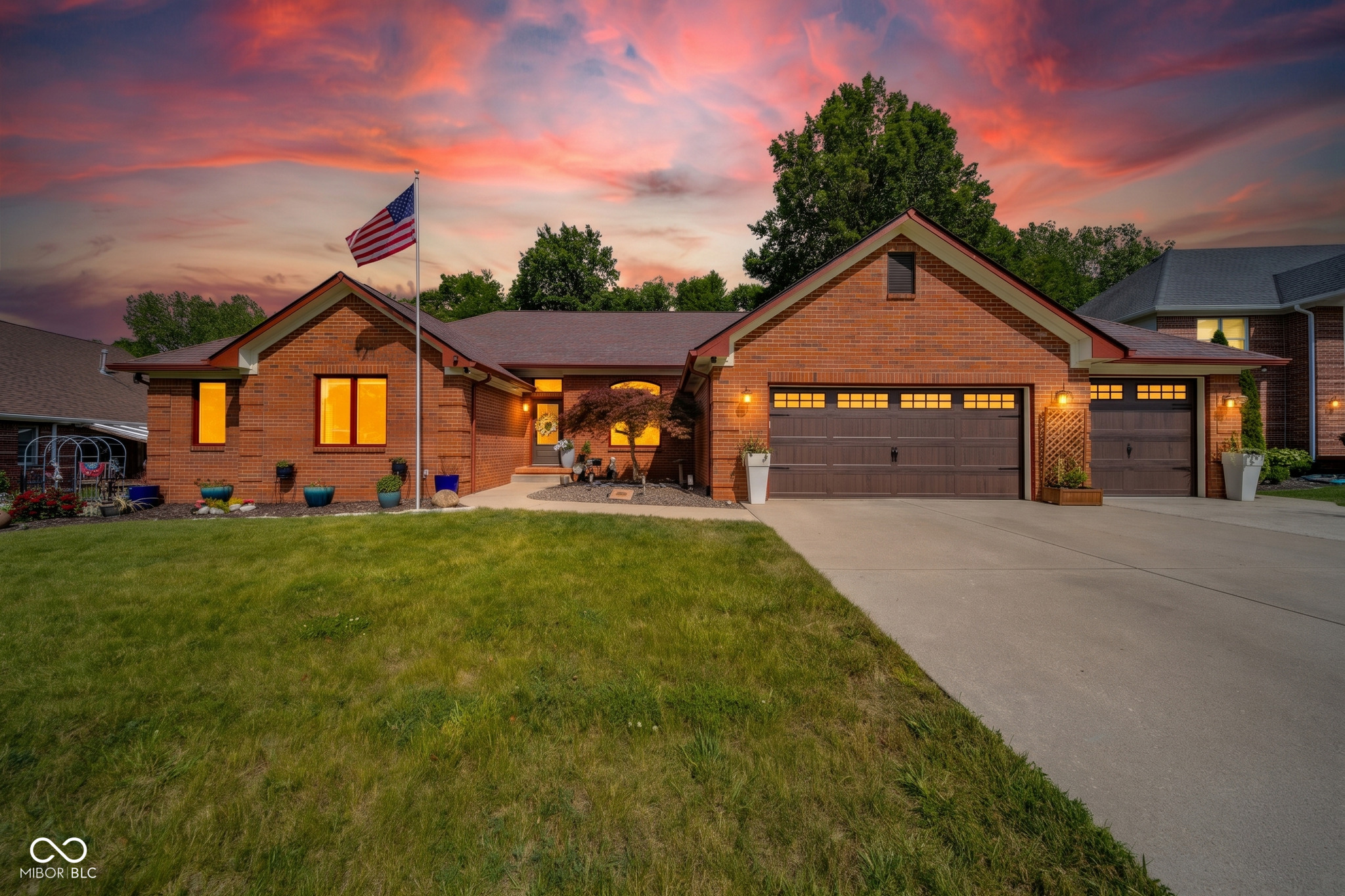 10 Stratford Way, Danville, IN, 46122 photo 4 of 59