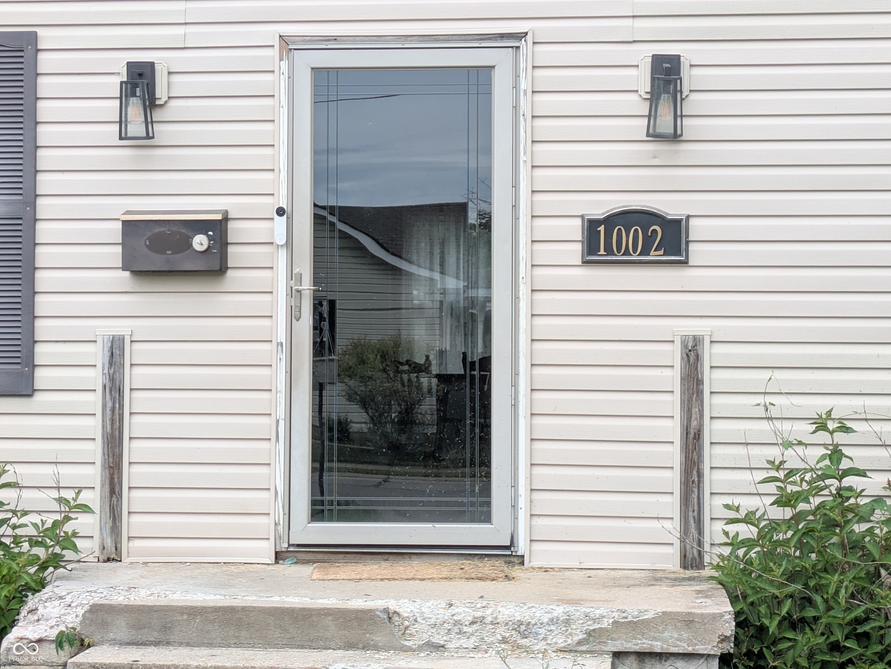 1002 S Noble Street, Shelbyville, IN, 46176 photo 4 of 19