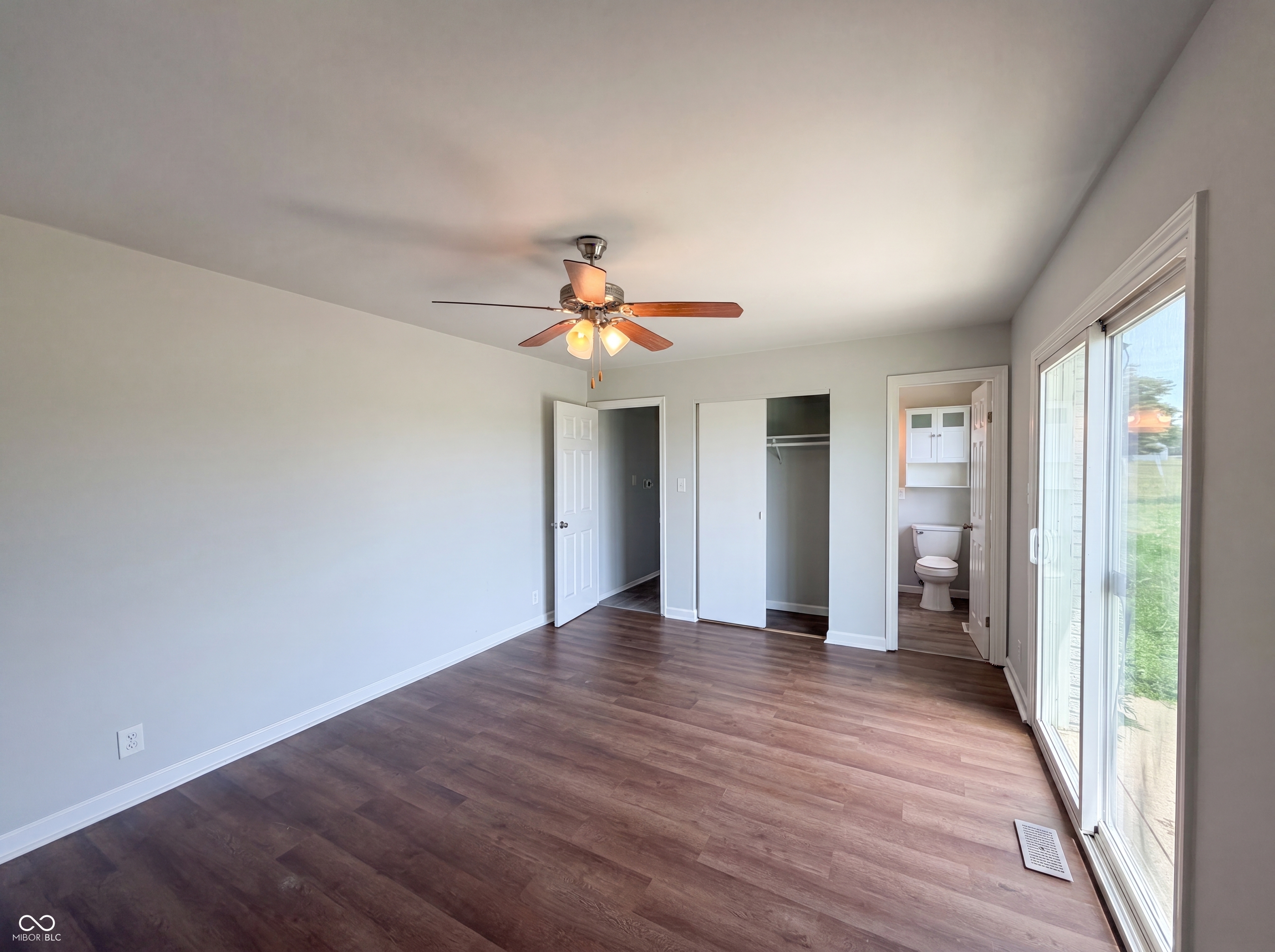 1677 E State Road 234, Fortville, IN, 46040 photo 4 of 17