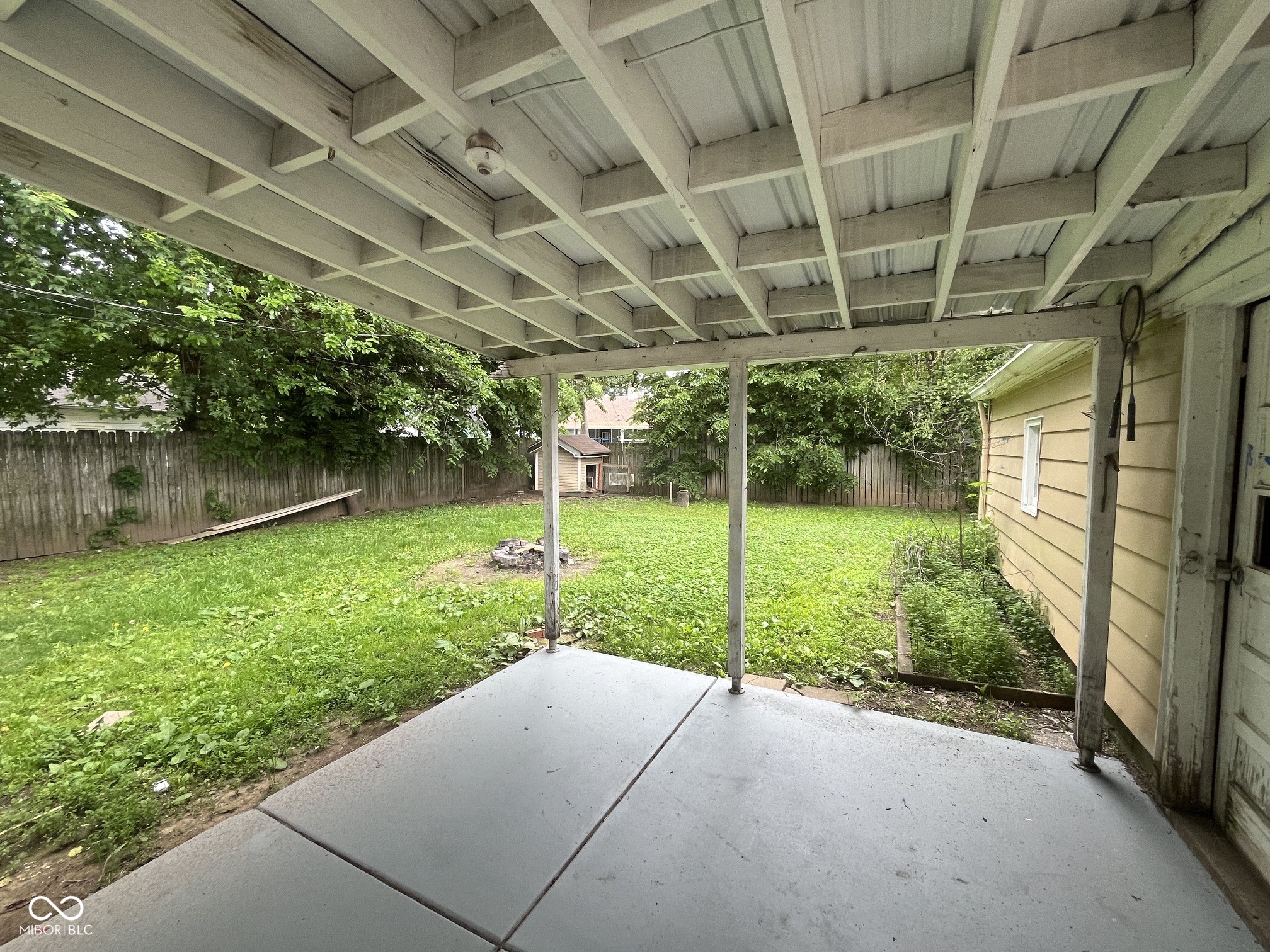 2326 Kessler Boulevard N, Indianapolis, IN, 46222 photo 4 of 16