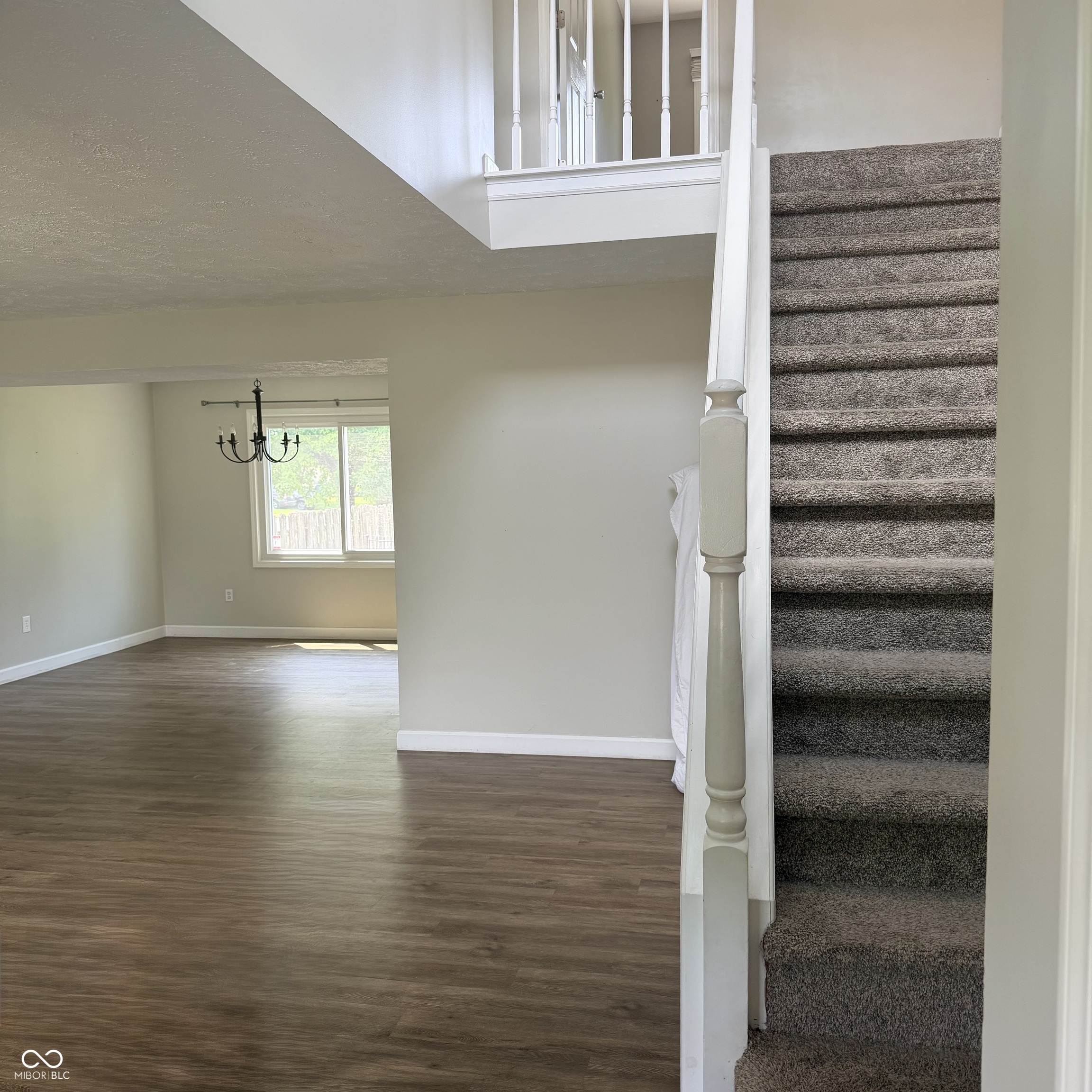 10804 Thistle, Fishers, IN, 46038 photo 4 of 32