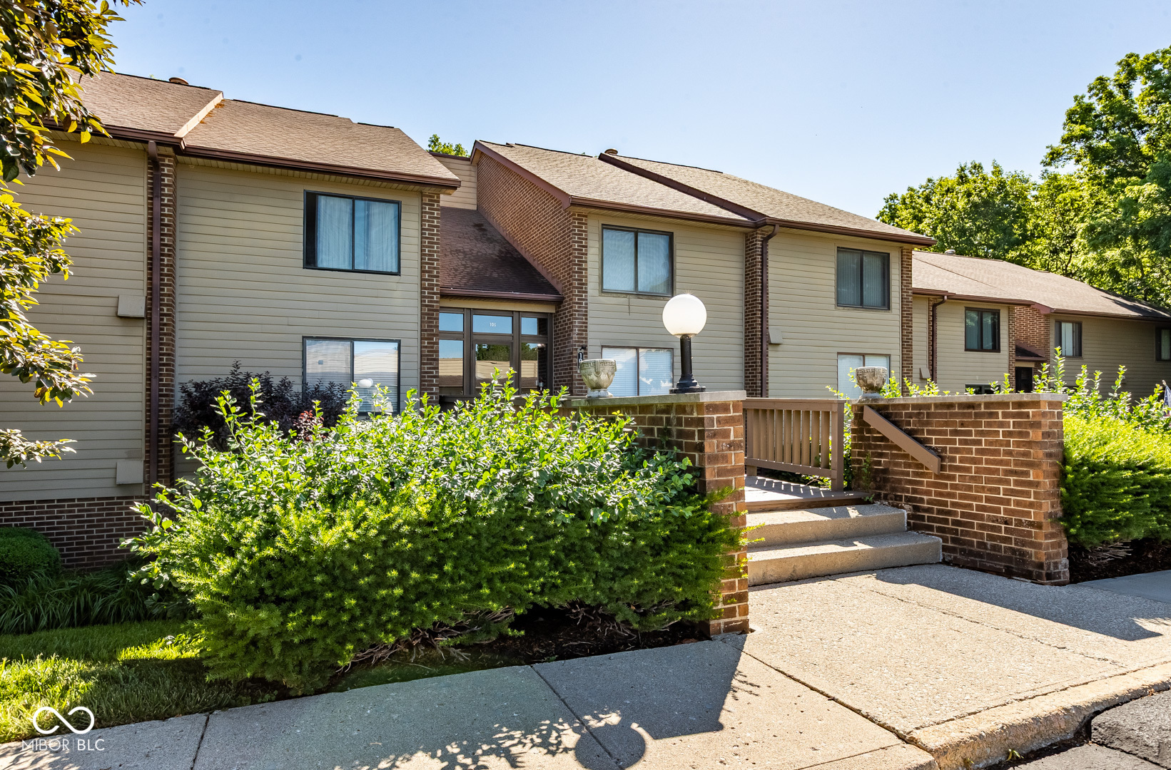 106 Knoll Court #B, Noblesville, IN, 46062 photo 4 of 46