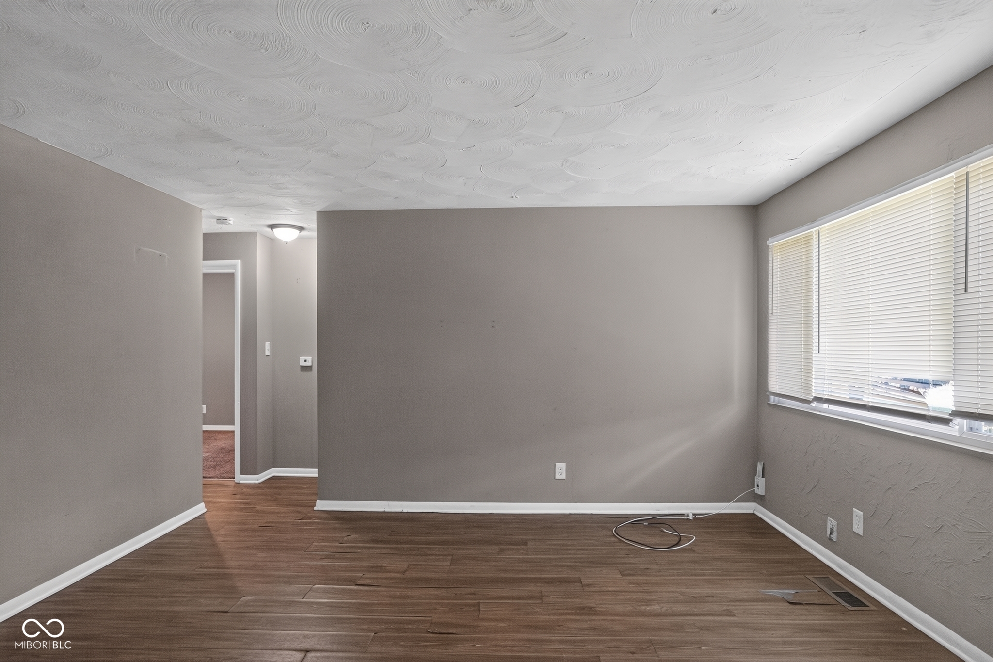4933 E 39th Street, Indianapolis, IN, 46226 photo 4 of 18