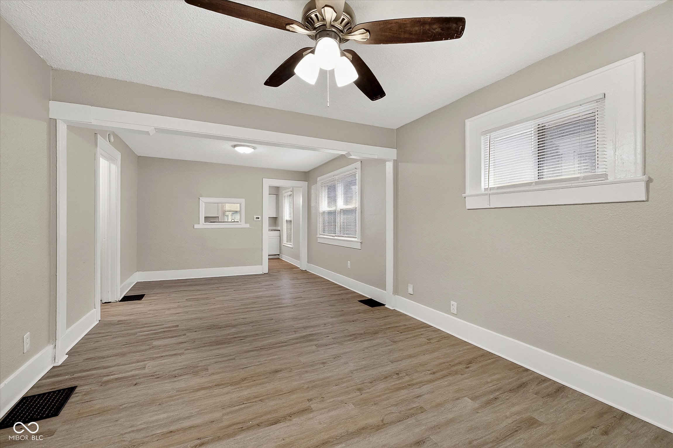 1626 Palmer Street, Indianapolis, IN, 46203 photo 4 of 33