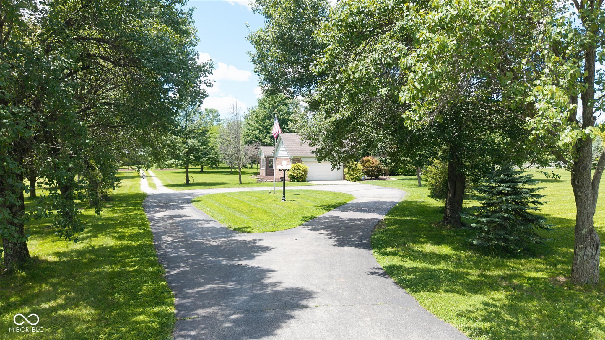 20821 Anthony Road, Noblesville, IN, 46062 photo 4 of 41