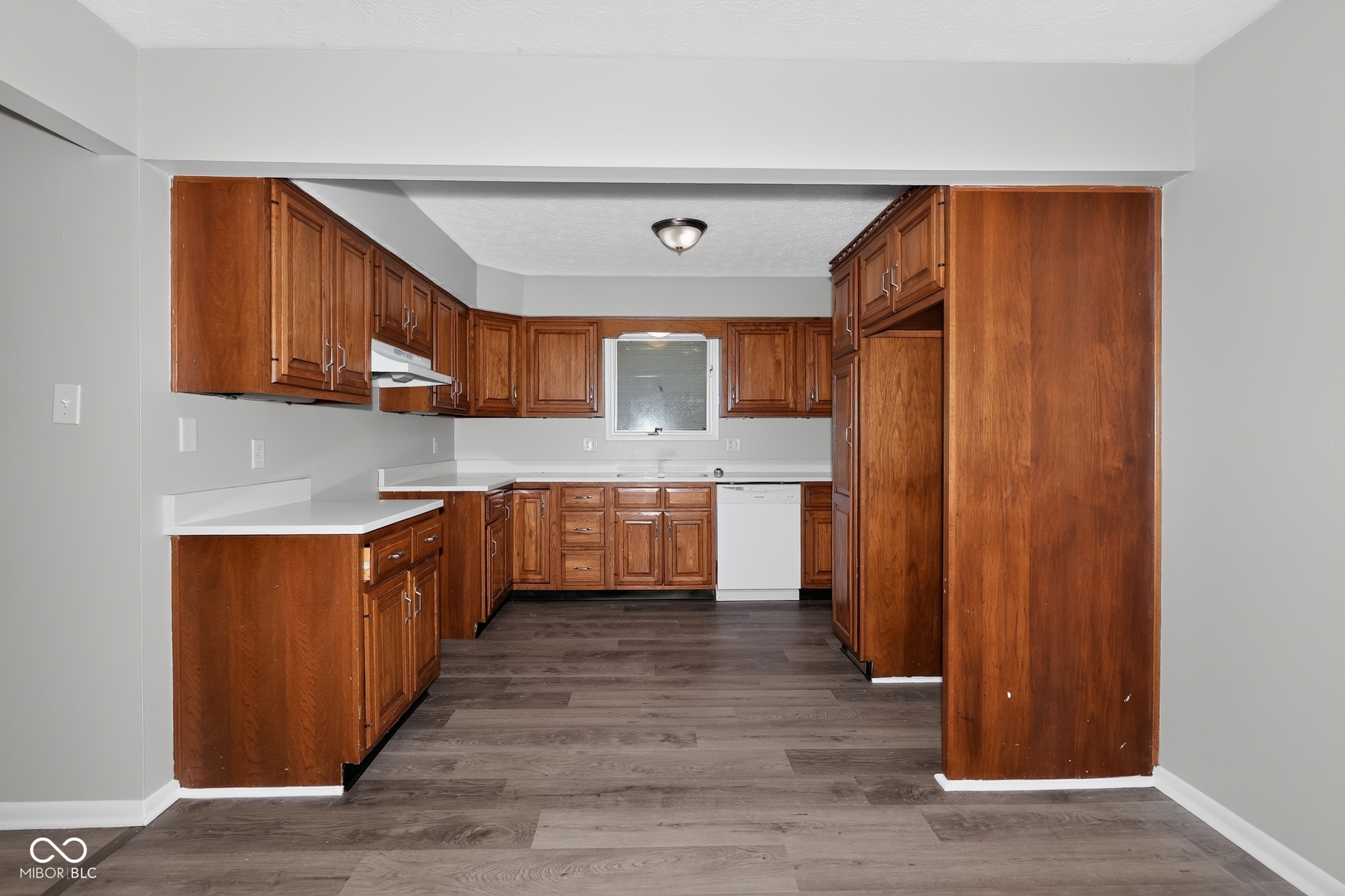 3501 Summerfield, Indianapolis, IN, 46214 photo 4 of 15
