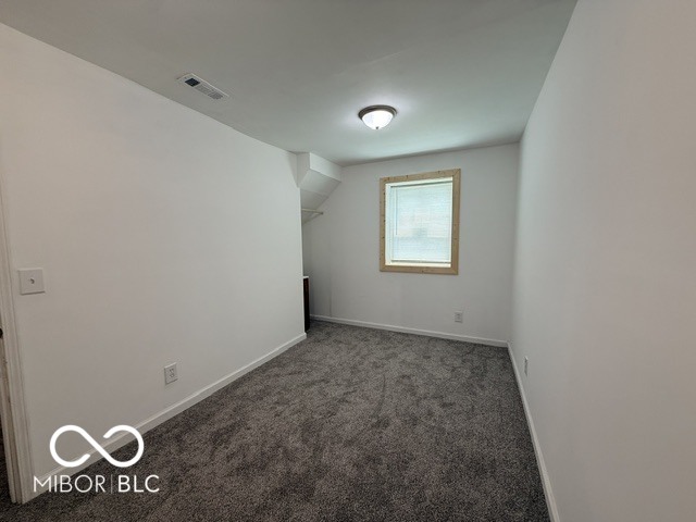 711 W Jackson Street, Seymour, IN, 47274 photo 4 of 33