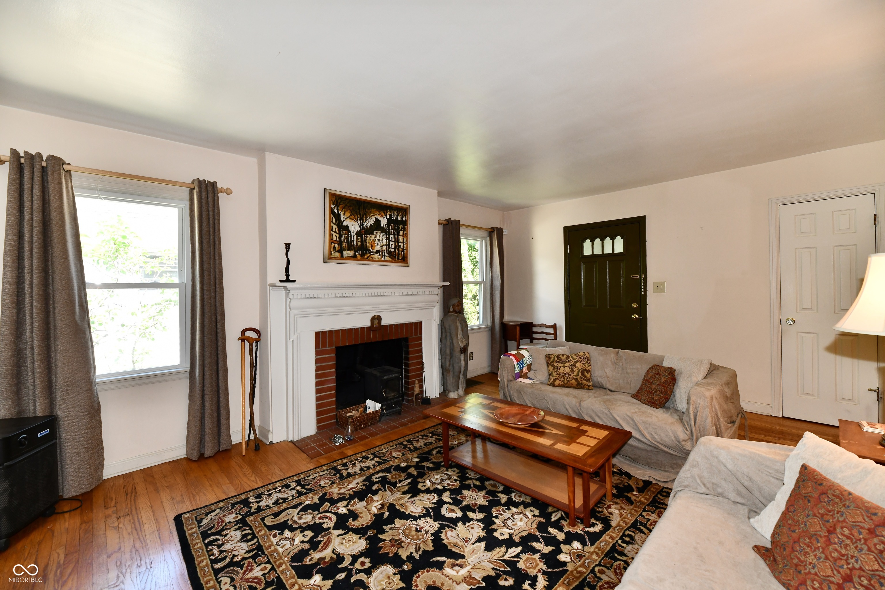 6146 Ralston Avenue, Indianapolis, IN, 46220 photo 4 of 32