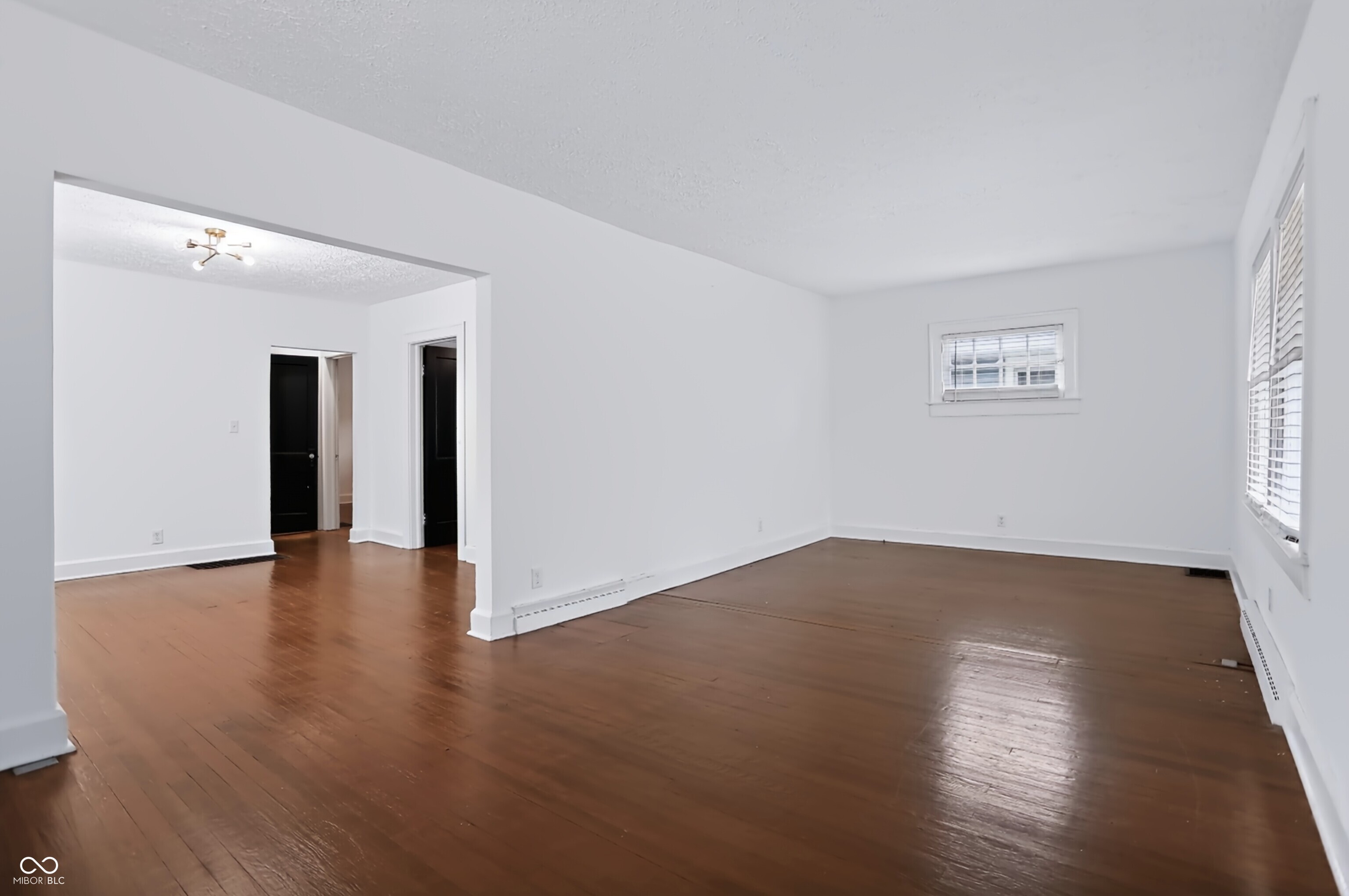 902 N Drexel Avenue, Indianapolis, IN, 46201 photo 4 of 36