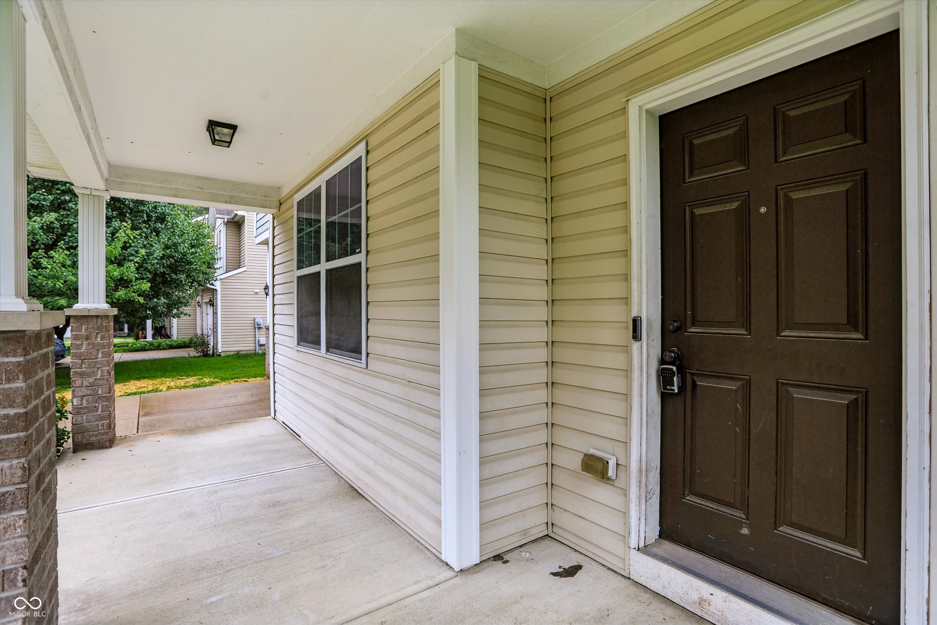 4818 Ladywood Bluff, Indianapolis, IN, 46226 photo 4 of 64