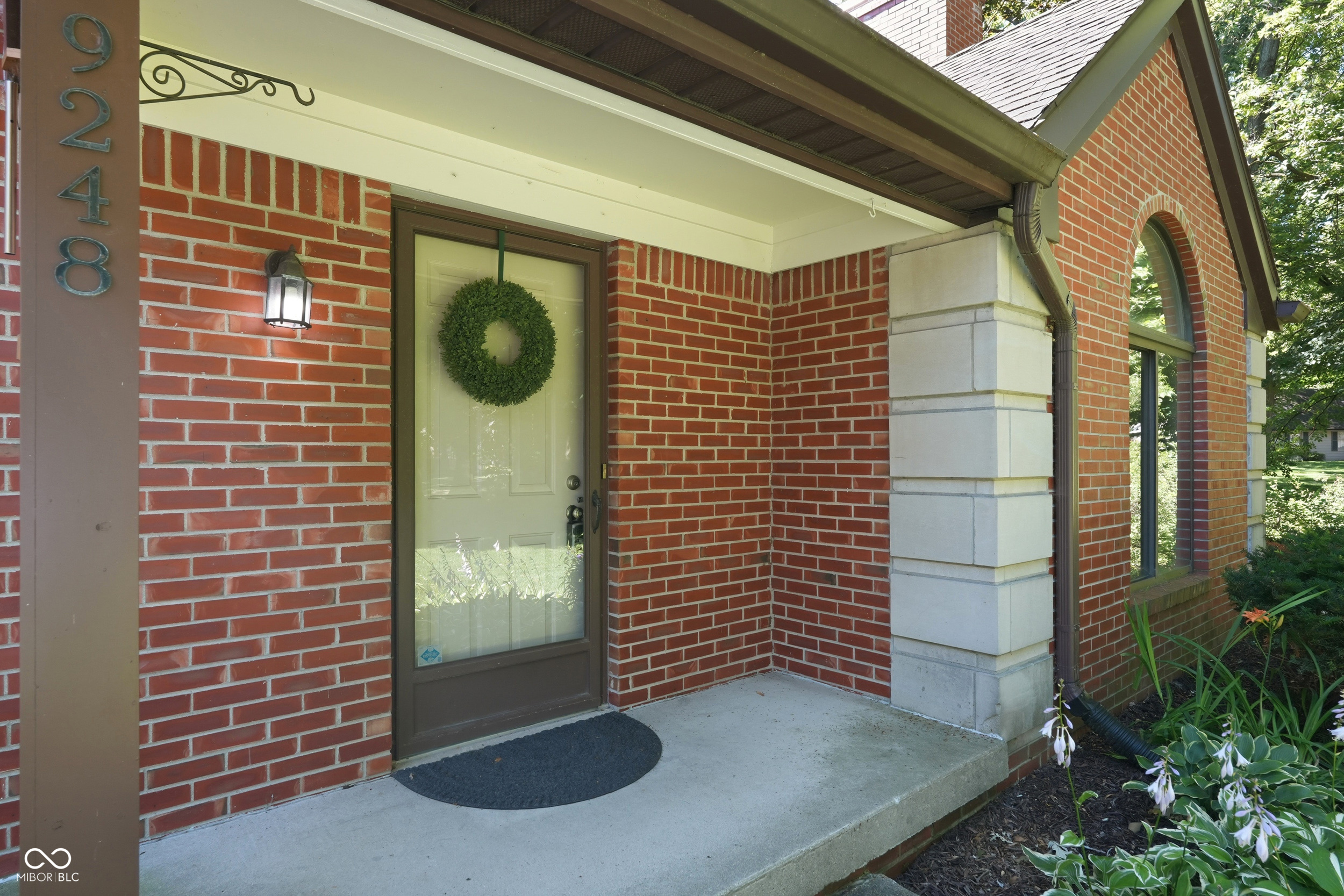 9248 Golden Woods Drive, Indianapolis, IN, 46268 photo 4 of 41