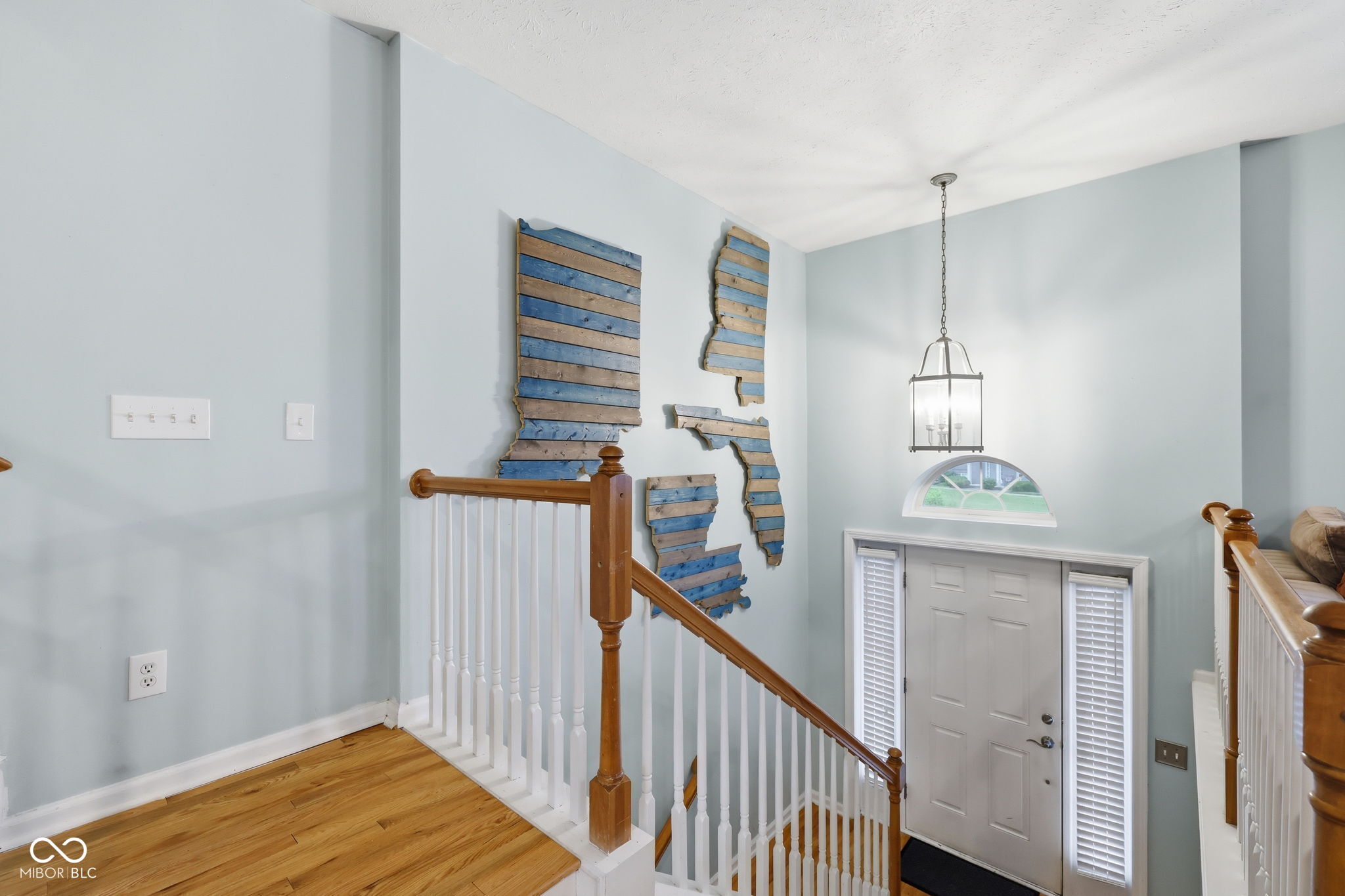 8348 Codesa Way, Indianapolis, IN, 46278 photo 4 of 33