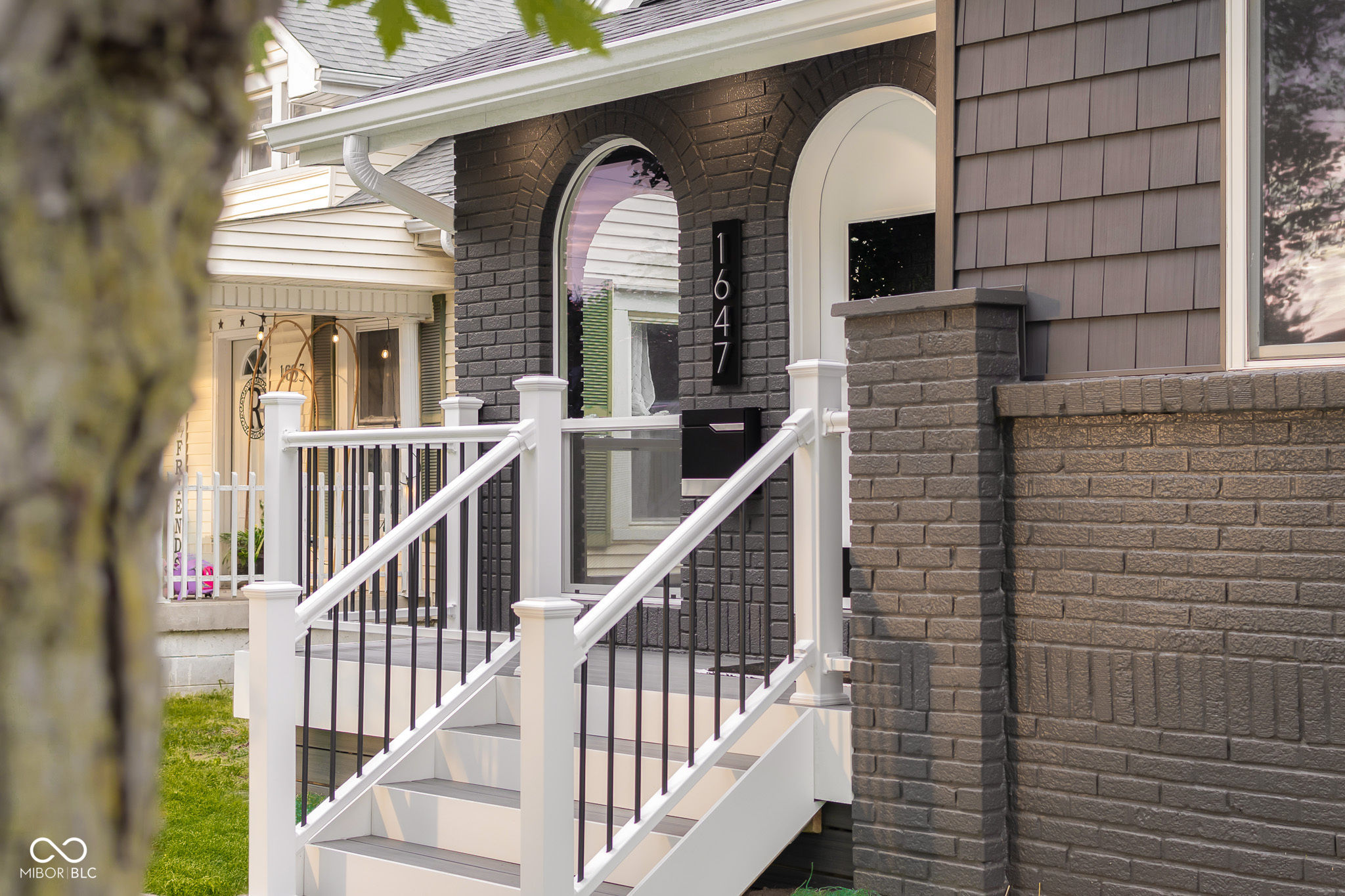 1647 Washington Street, Columbus, IN, 47201 photo 4 of 79