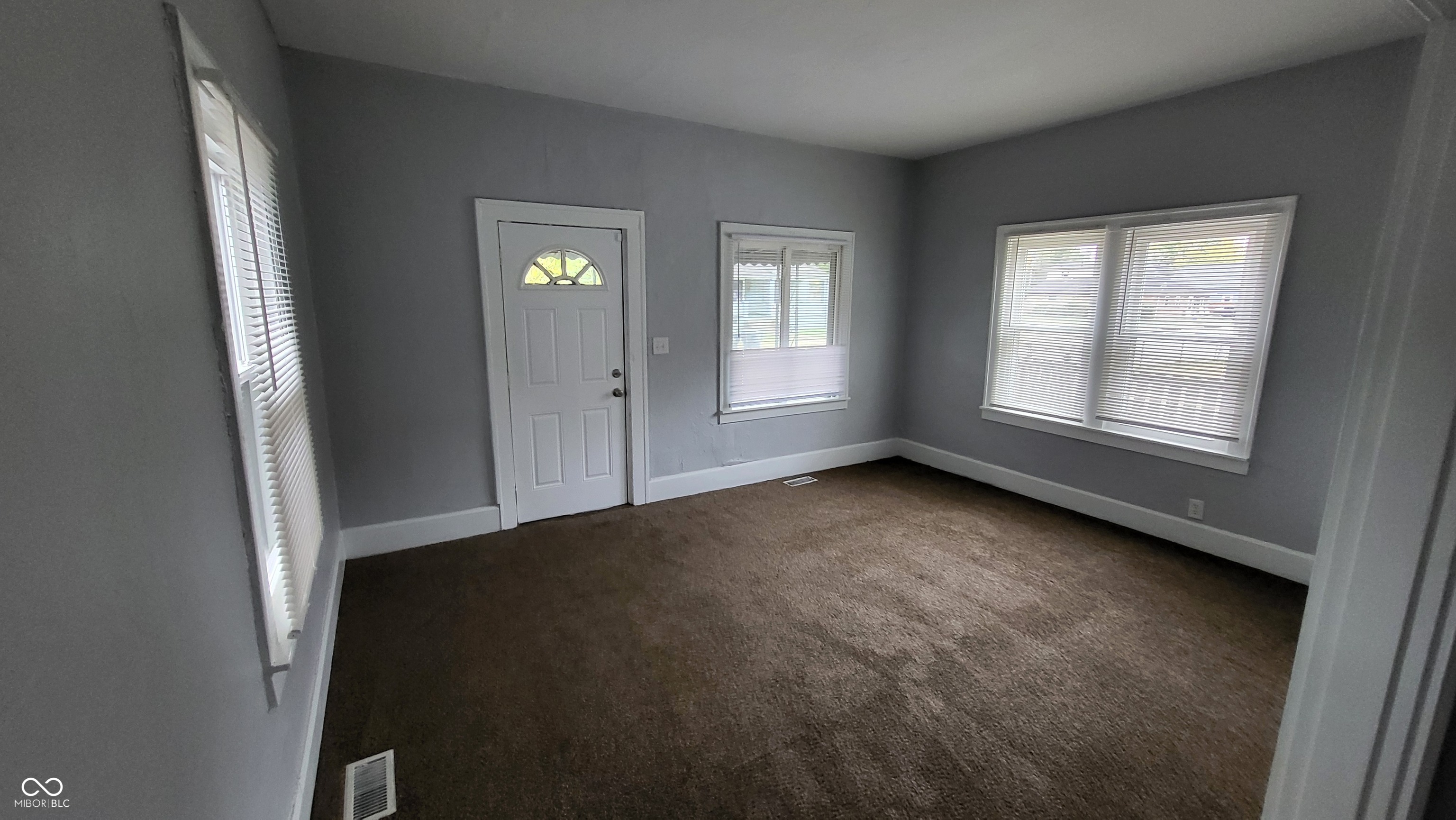 1024 W 13th Street, Anderson, IN, 46016 photo 4 of 19