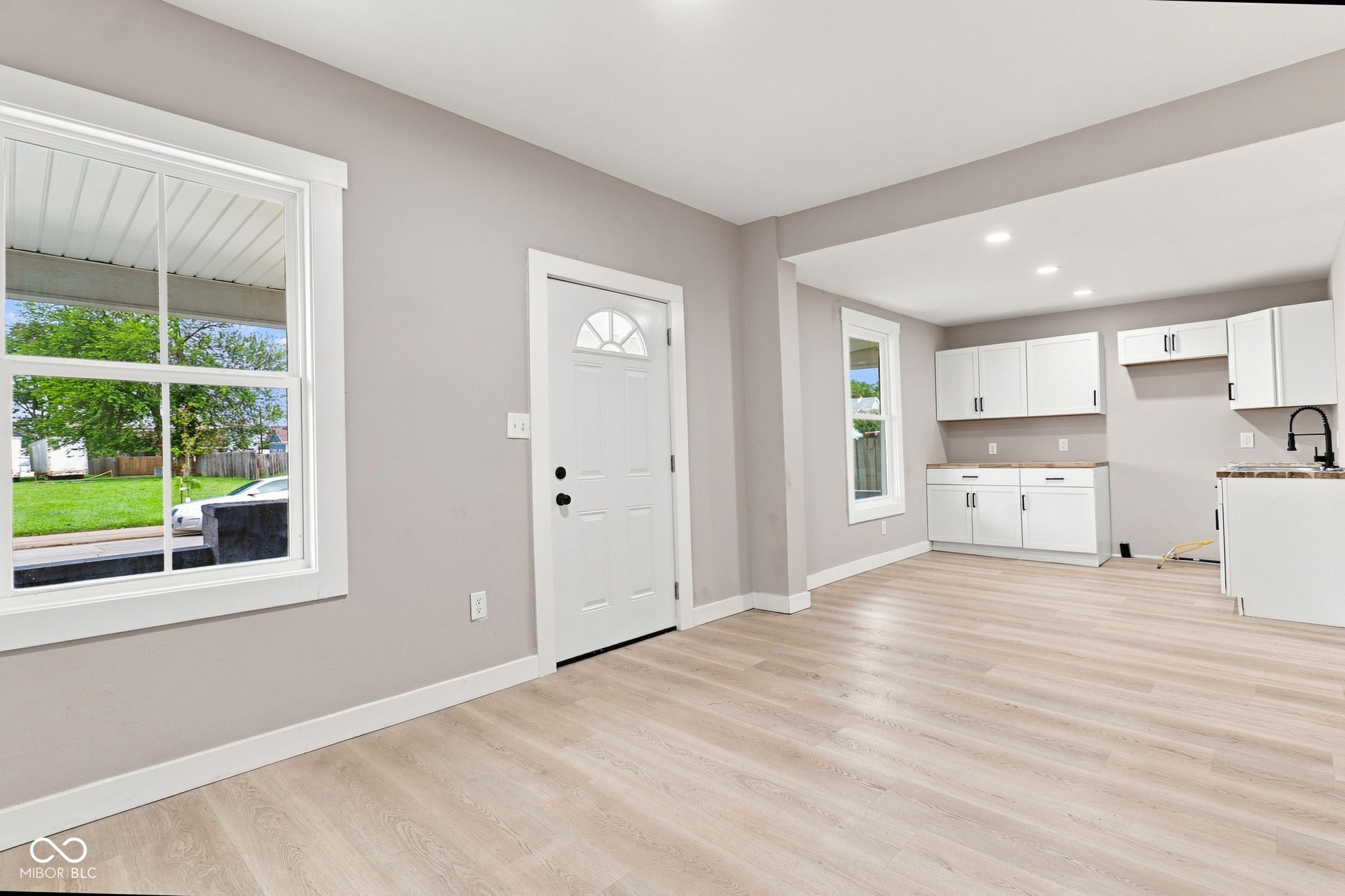 1017 N Lasalle Street, Indianapolis, IN, 46201 photo 4 of 46