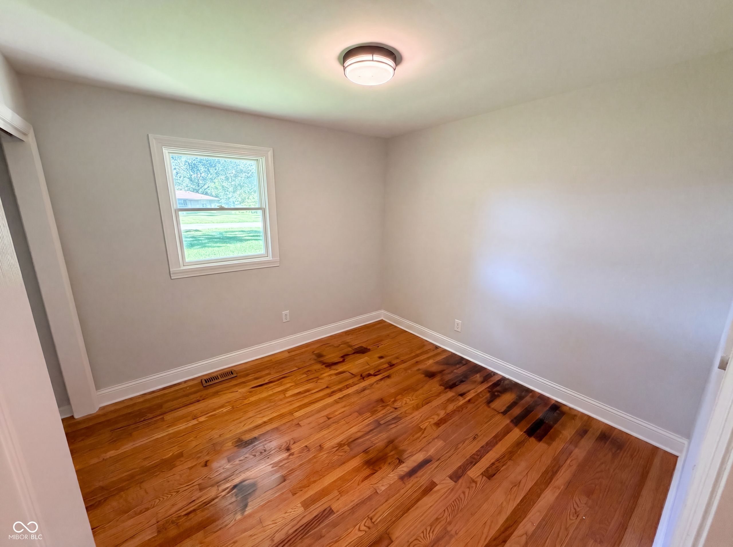 5110 Winston Drive, Indianapolis, IN, 46226 photo 4 of 16