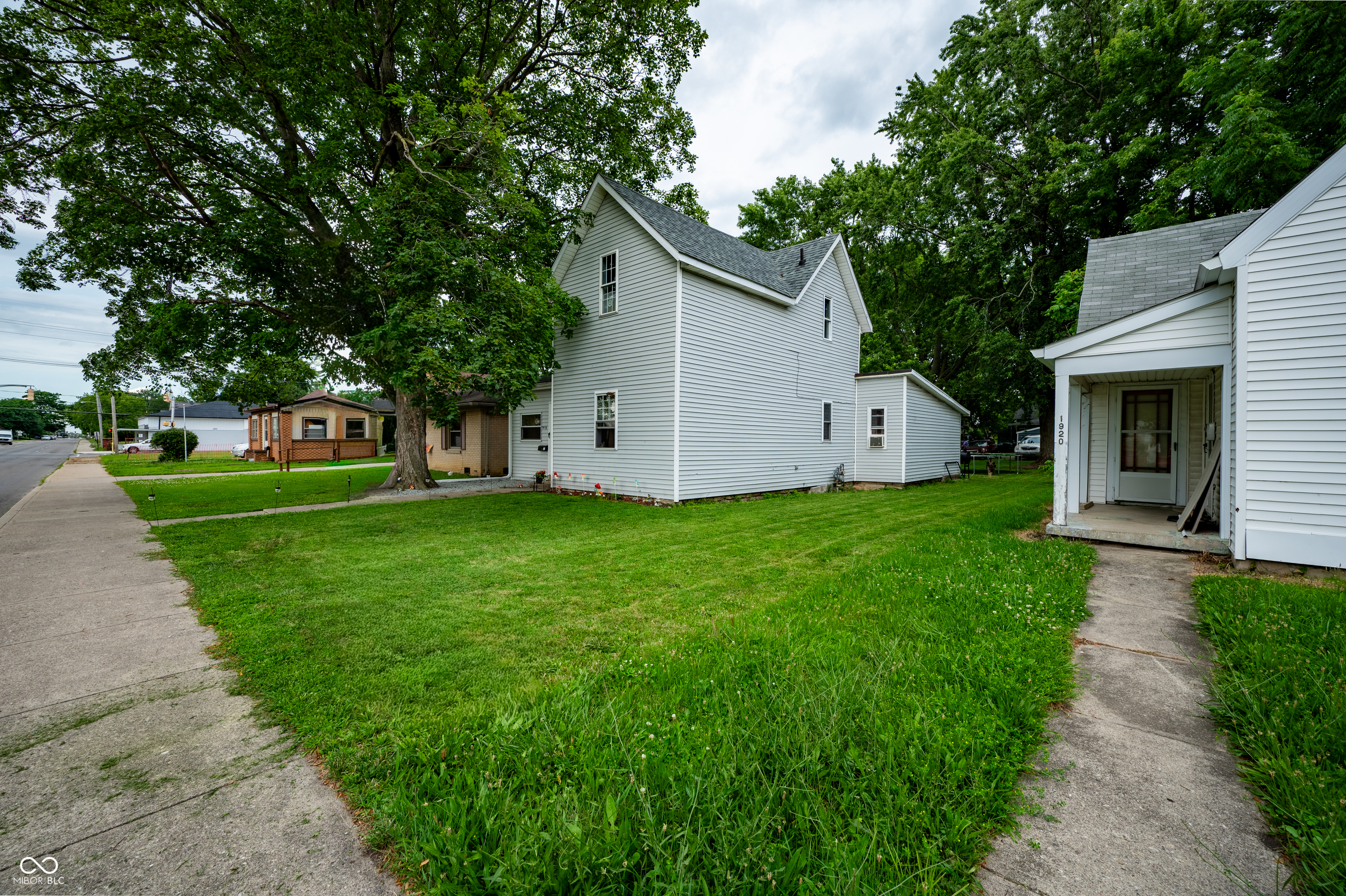 1916 Main Street, Anderson, IN, 46016 photo 4 of 25