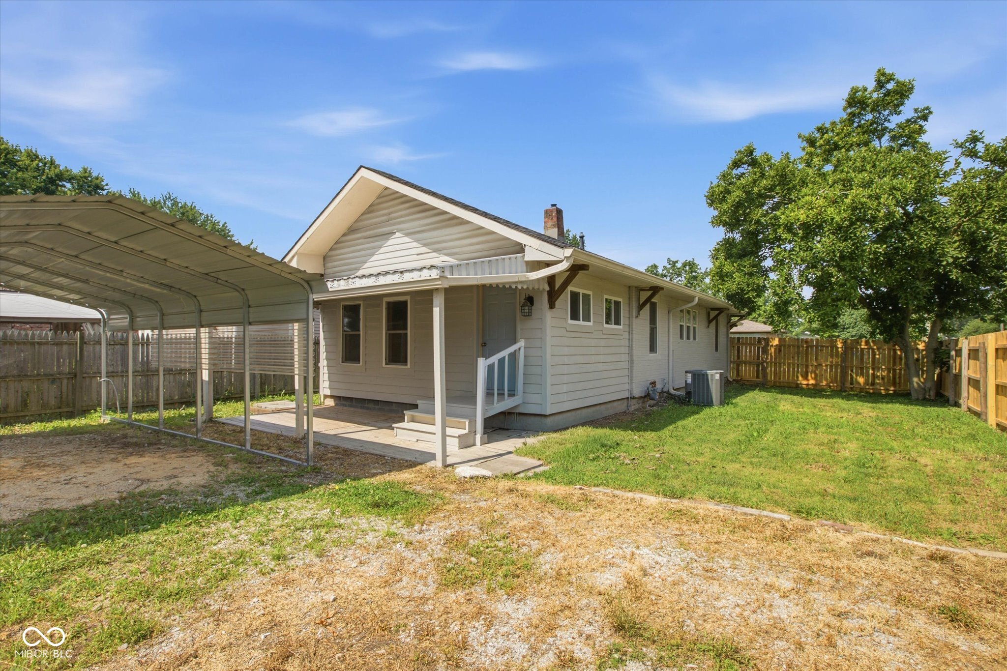 501 S Vine Street, Indianapolis, IN, 46241 photo 4 of 20