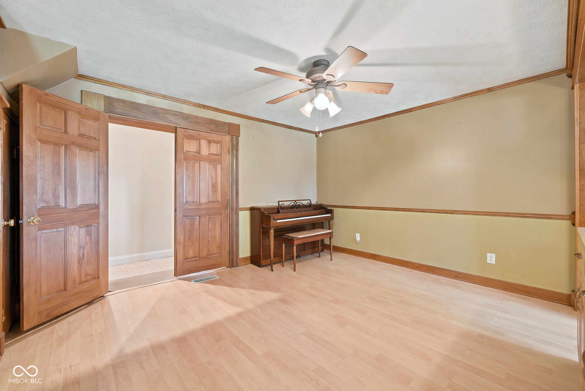 2100 N County Road 800 W, Yorktown, IN, 47396 photo 4 of 43