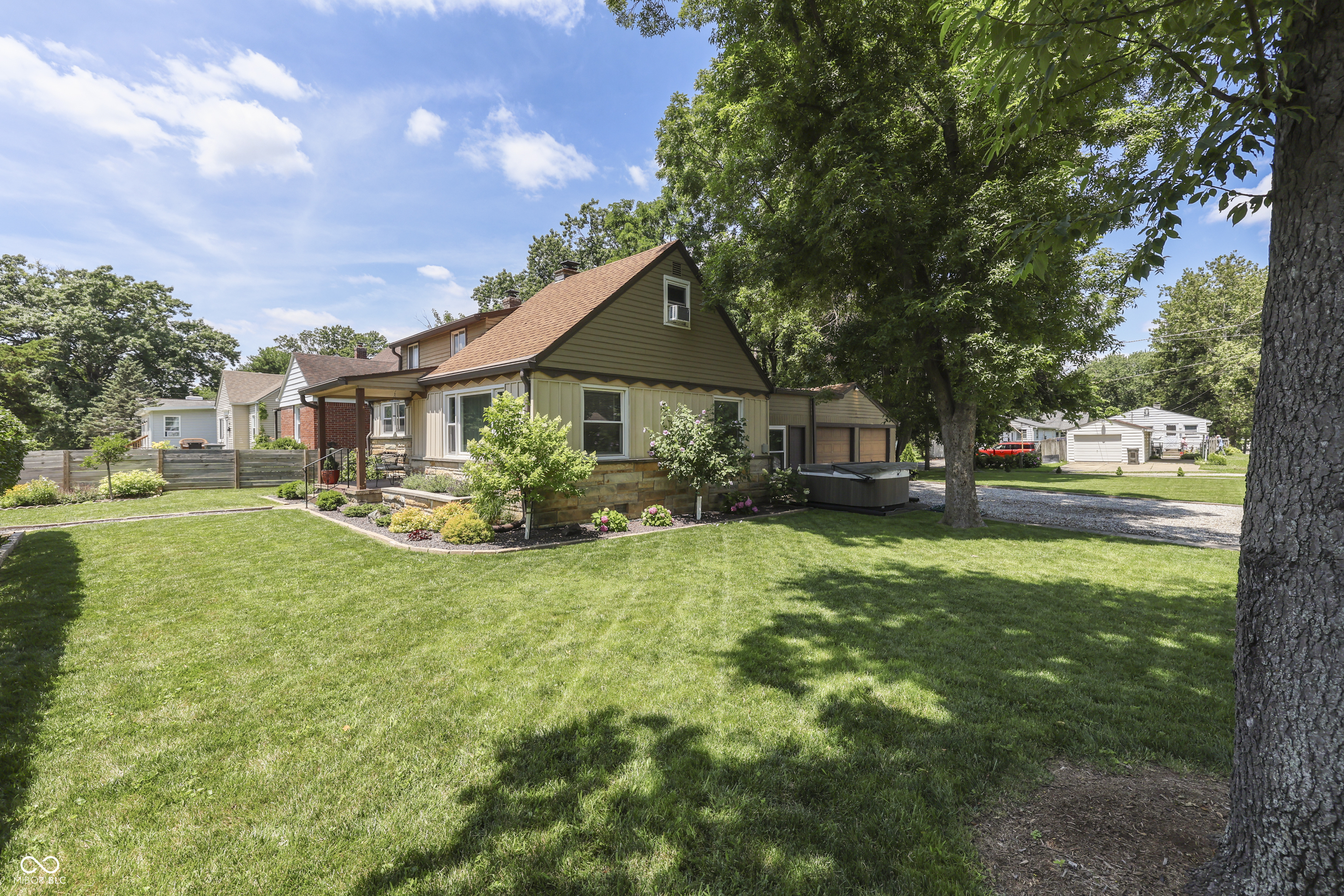 1532 E Markwood Avenue, Indianapolis, IN, 46227 photo 4 of 42
