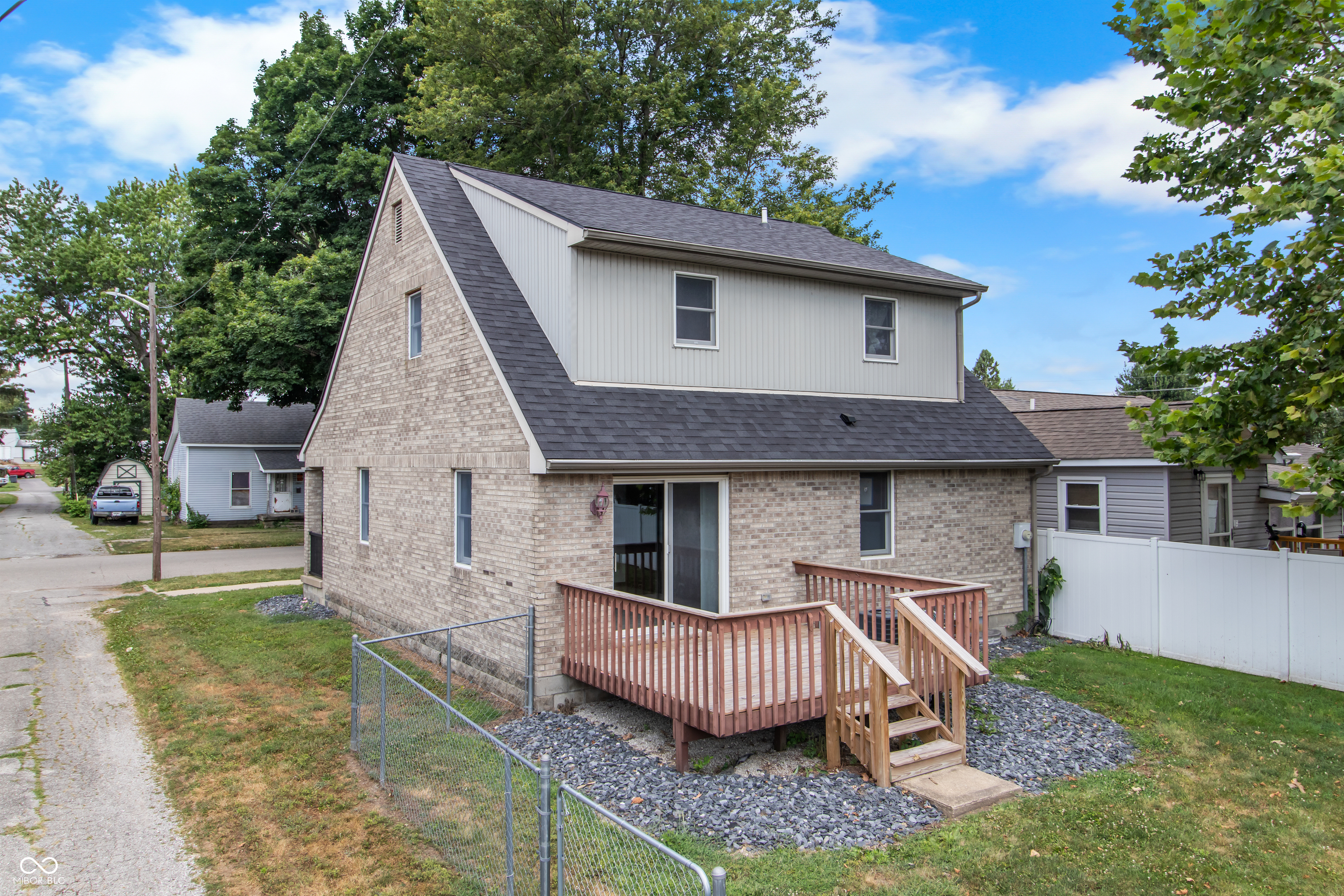 1024 N Arthur Street, Rushville, IN, 46173 photo 4 of 33