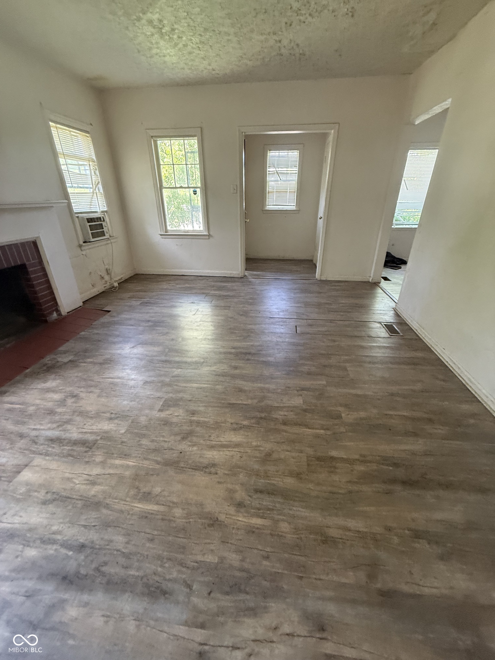 3701 N Parker Avenue, Indianapolis, IN, 46218 photo 4 of 17