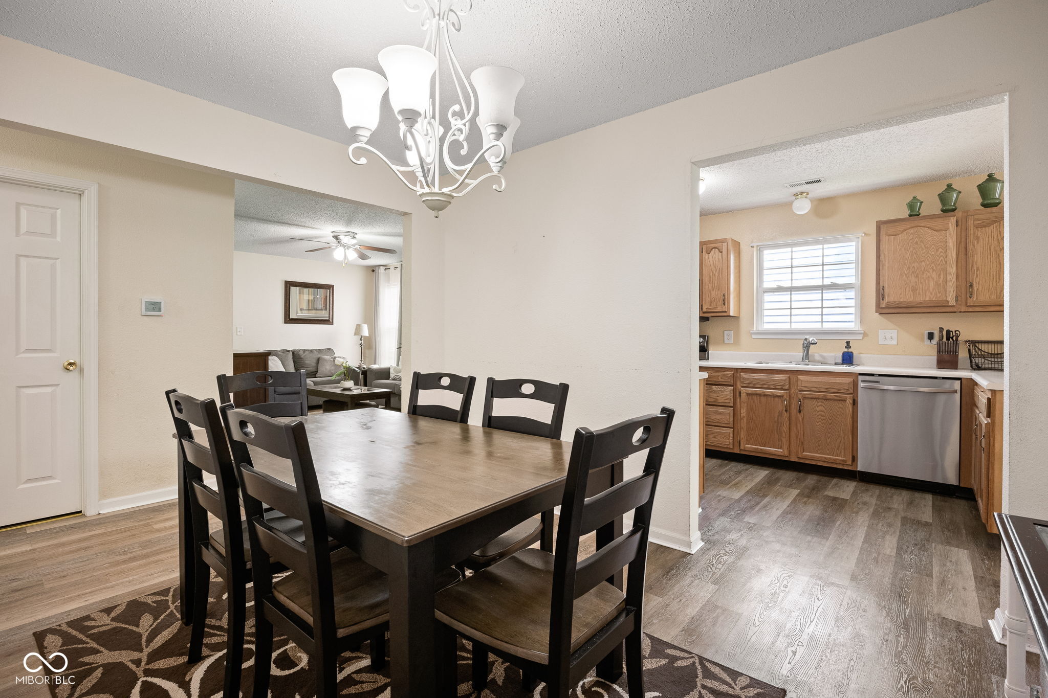 8203 Lake Tree Lane, Indianapolis, IN, 46217 photo 4 of 18