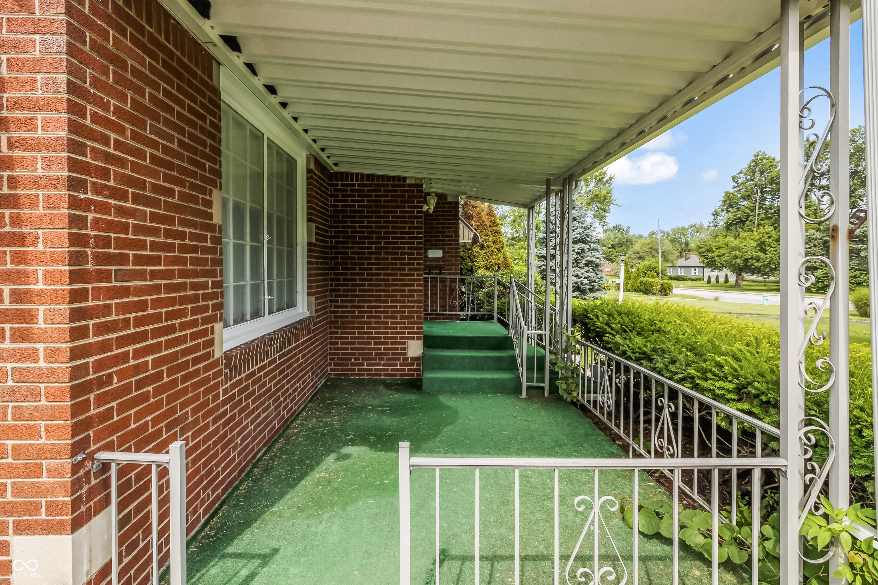 5229 E 16th, Indianapolis, IN, 46218 photo 4 of 51