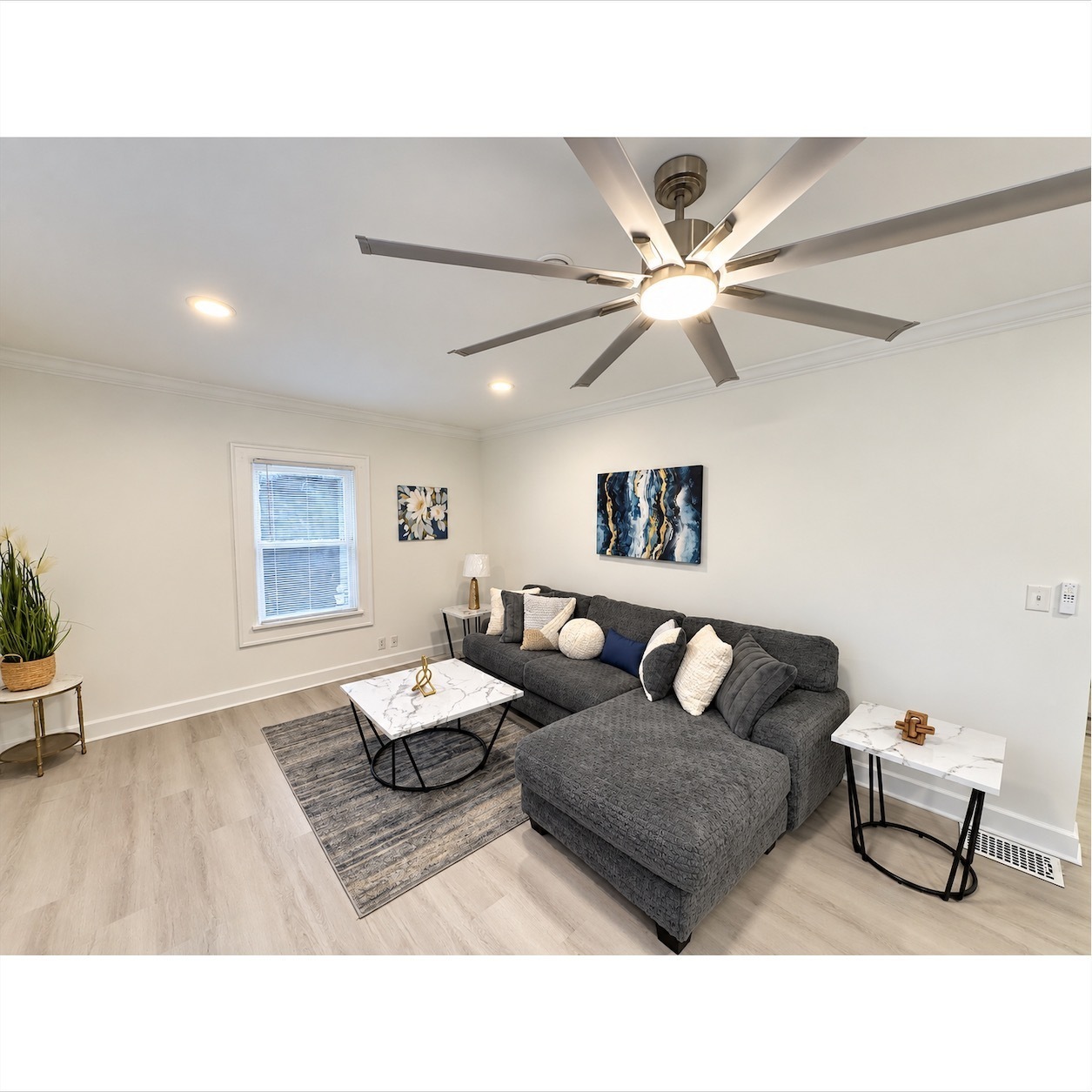3627 N Capitol Avenue, Indianapolis, IN, 46208 photo 4 of 21