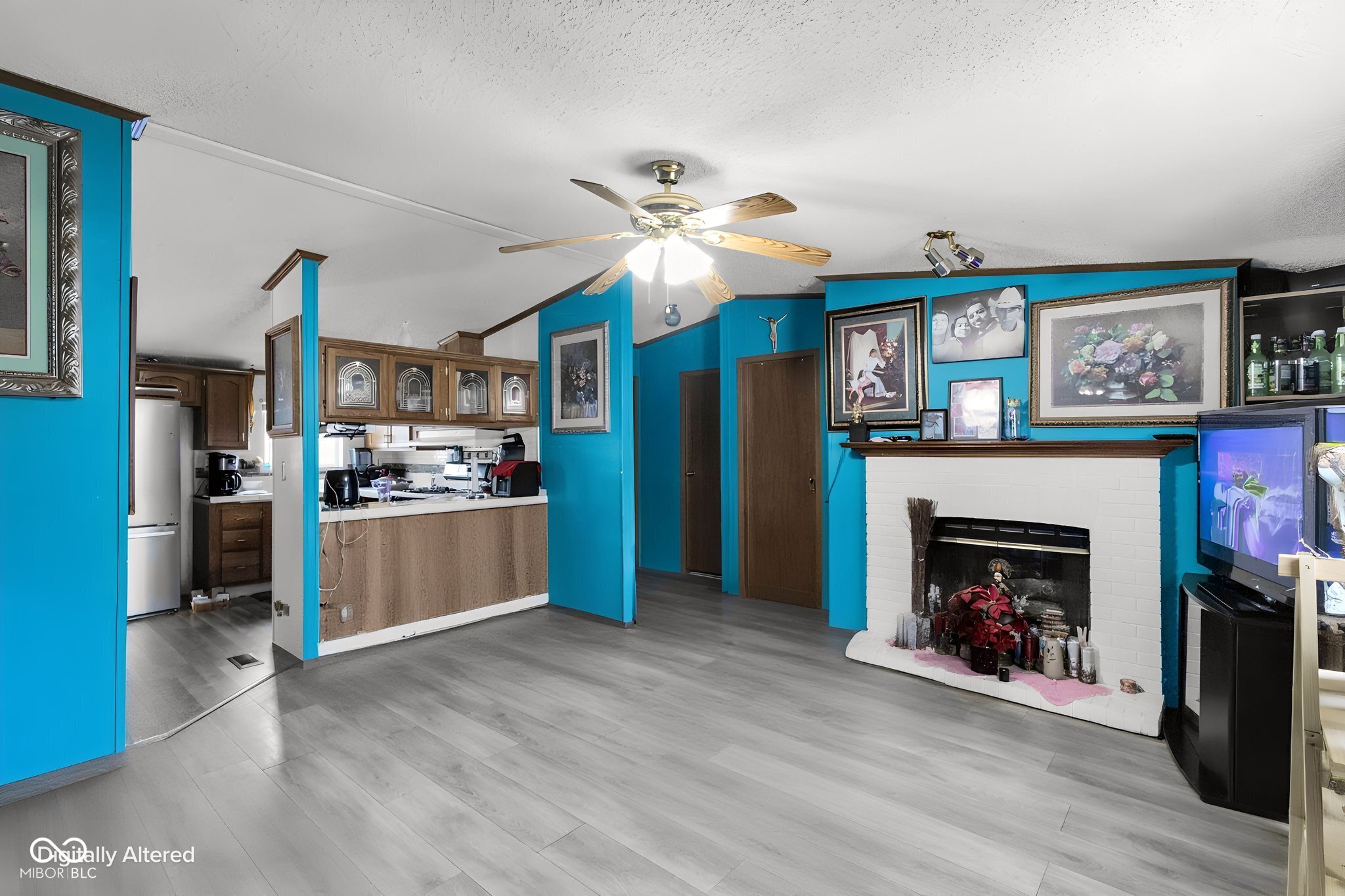 3320 S Lockburn Street, Indianapolis, IN, 46221 photo 4 of 12